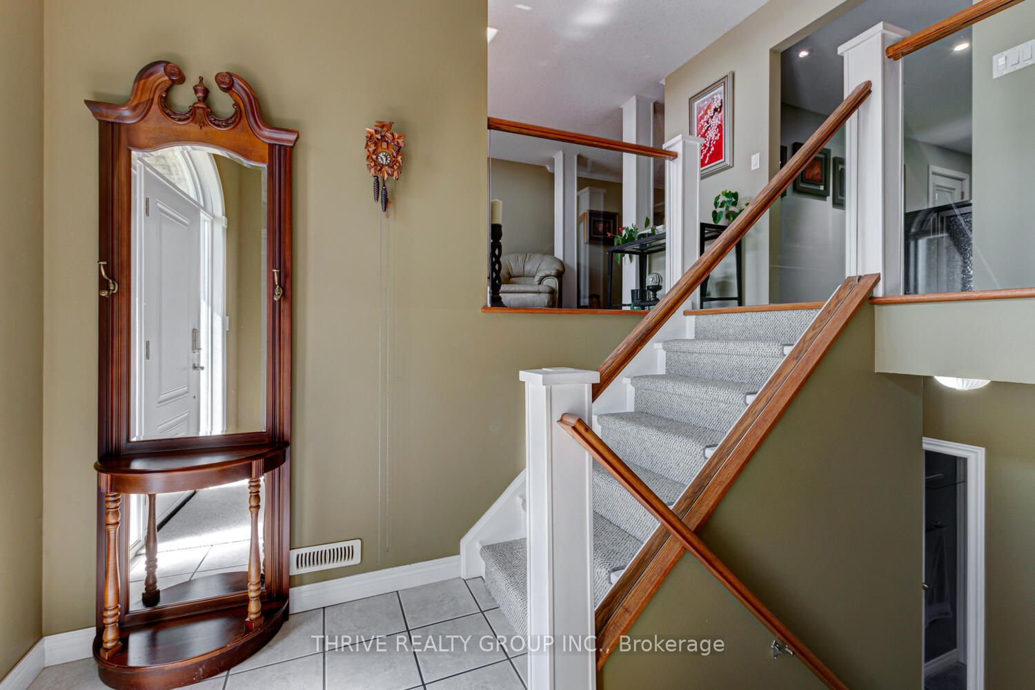 544 Darcy Drive Property Photo 4
