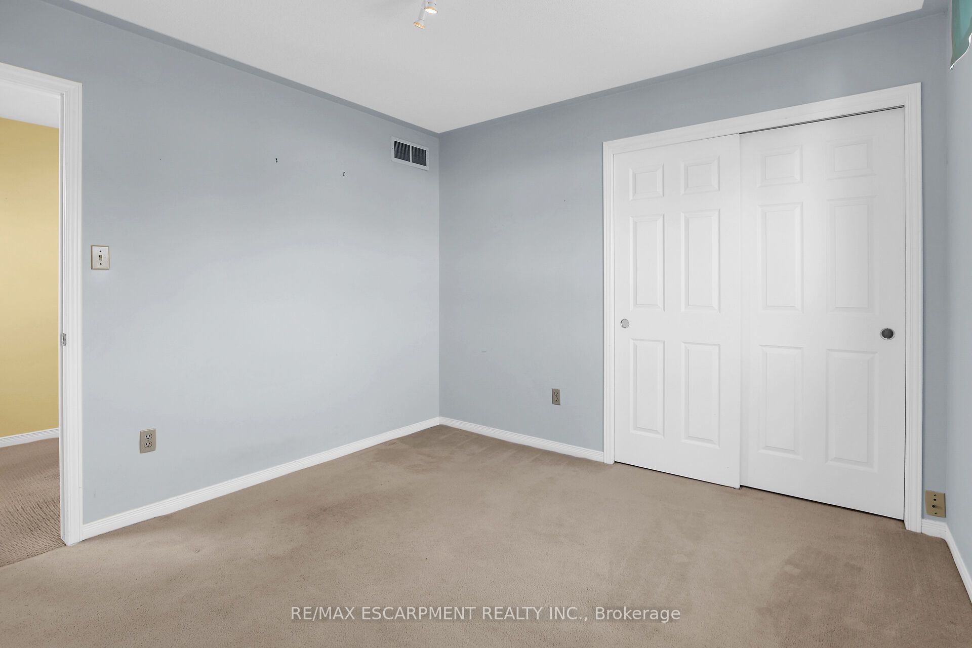 5129 Crimson King Way Property Photo 21