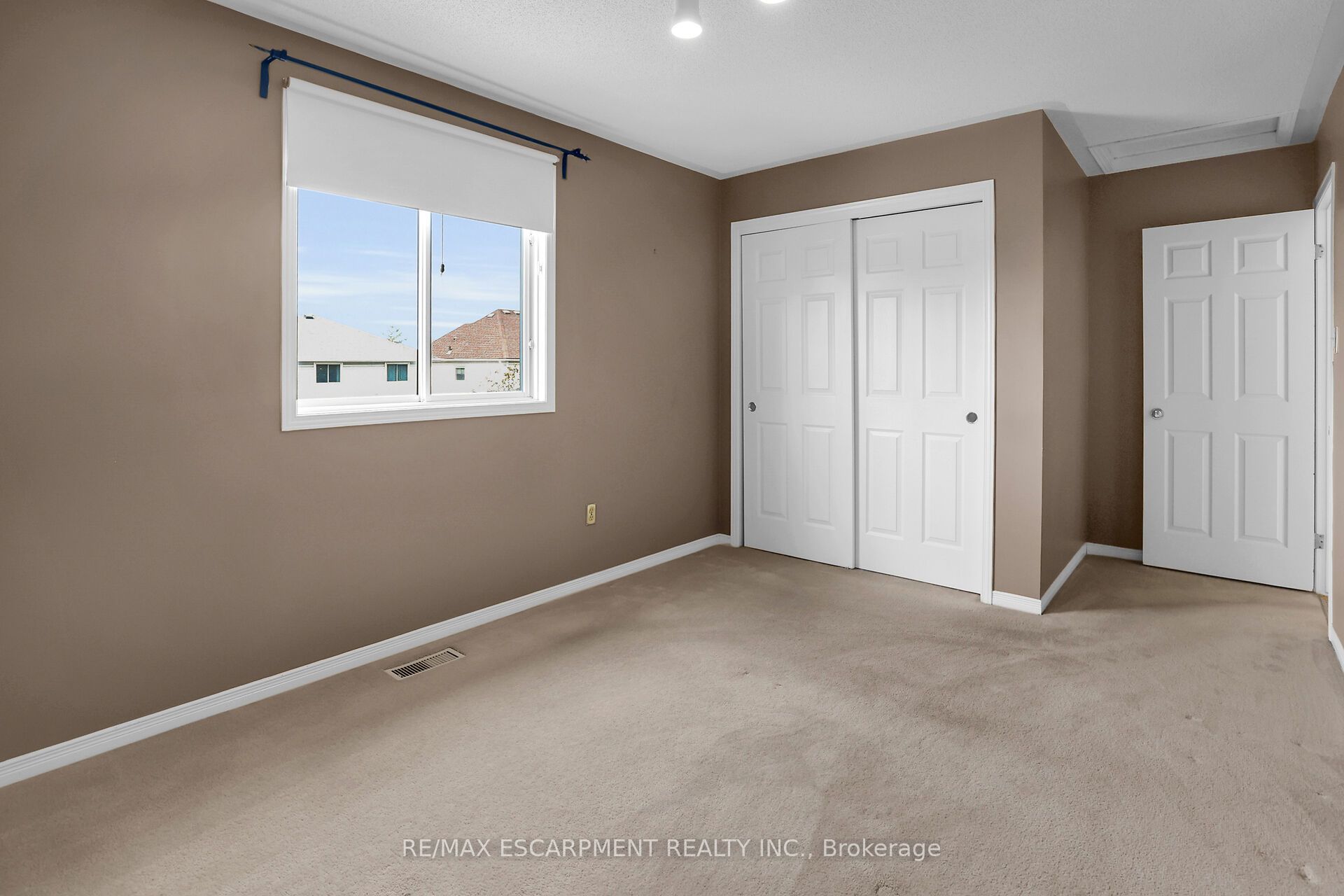 5129 Crimson King Way Property Photo 25