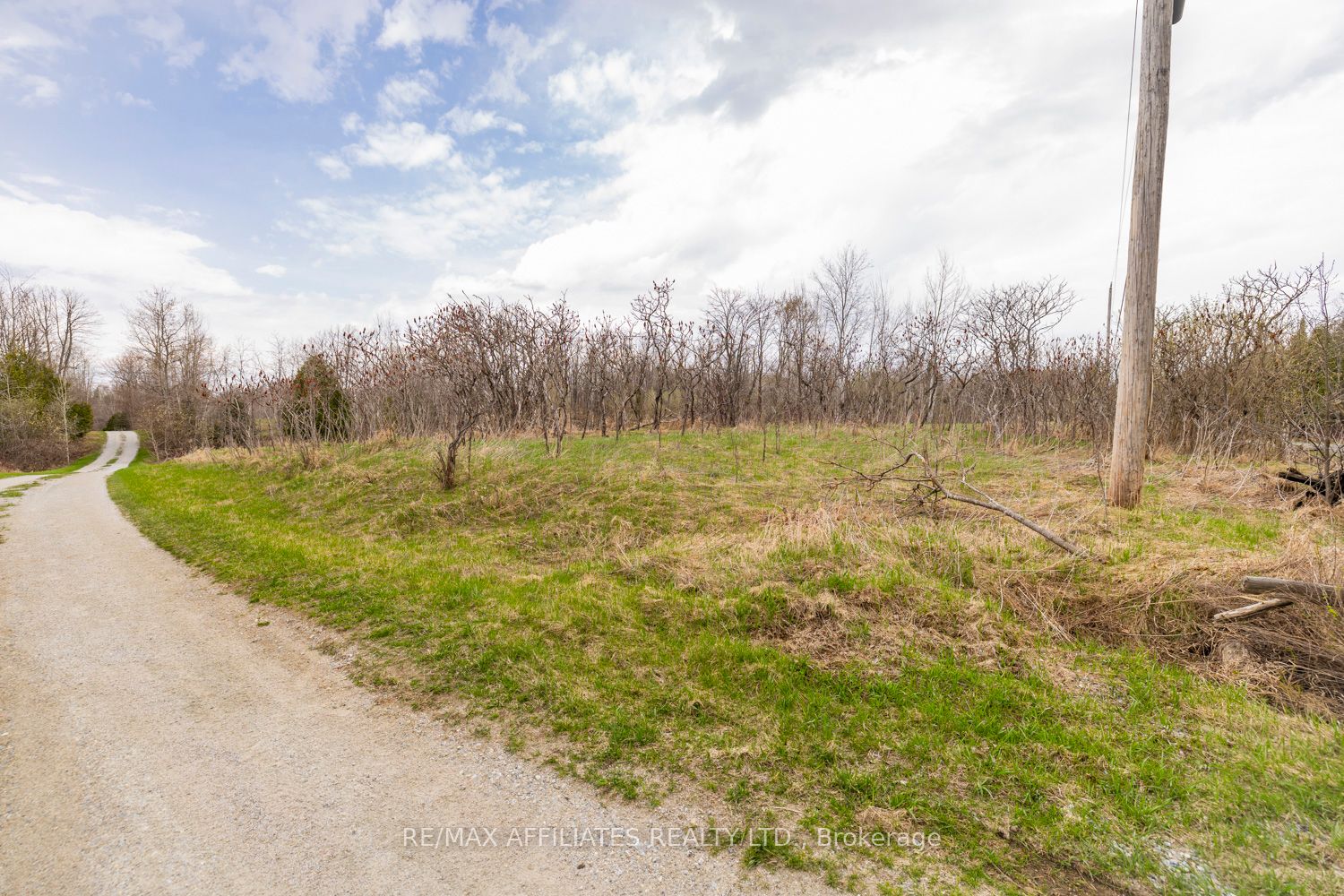 000 Armstrong Line Property Photo