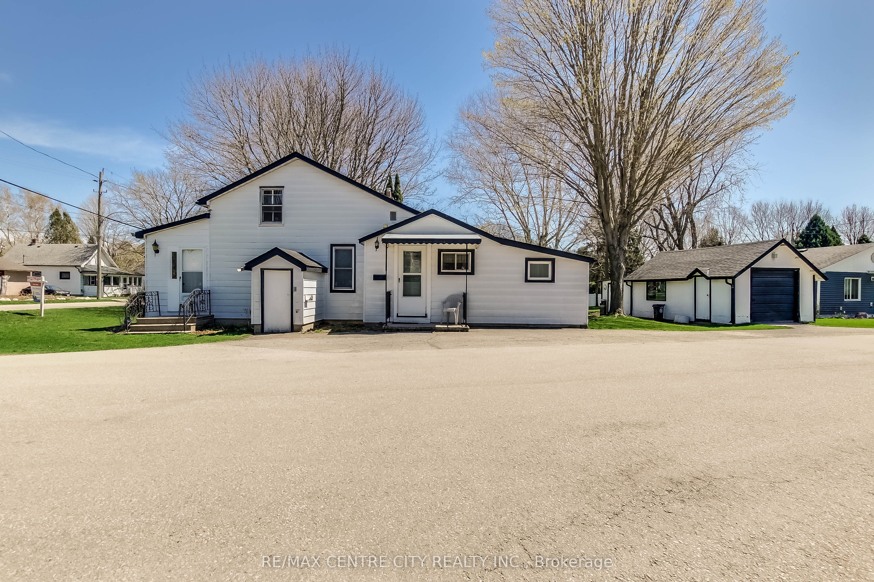 358 WARREN Street Property Photo 1