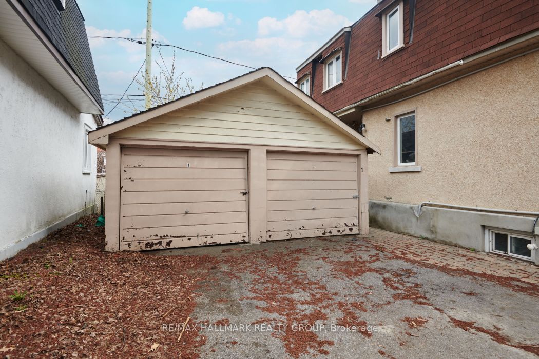 189 Devonshire Place Property Photo 6