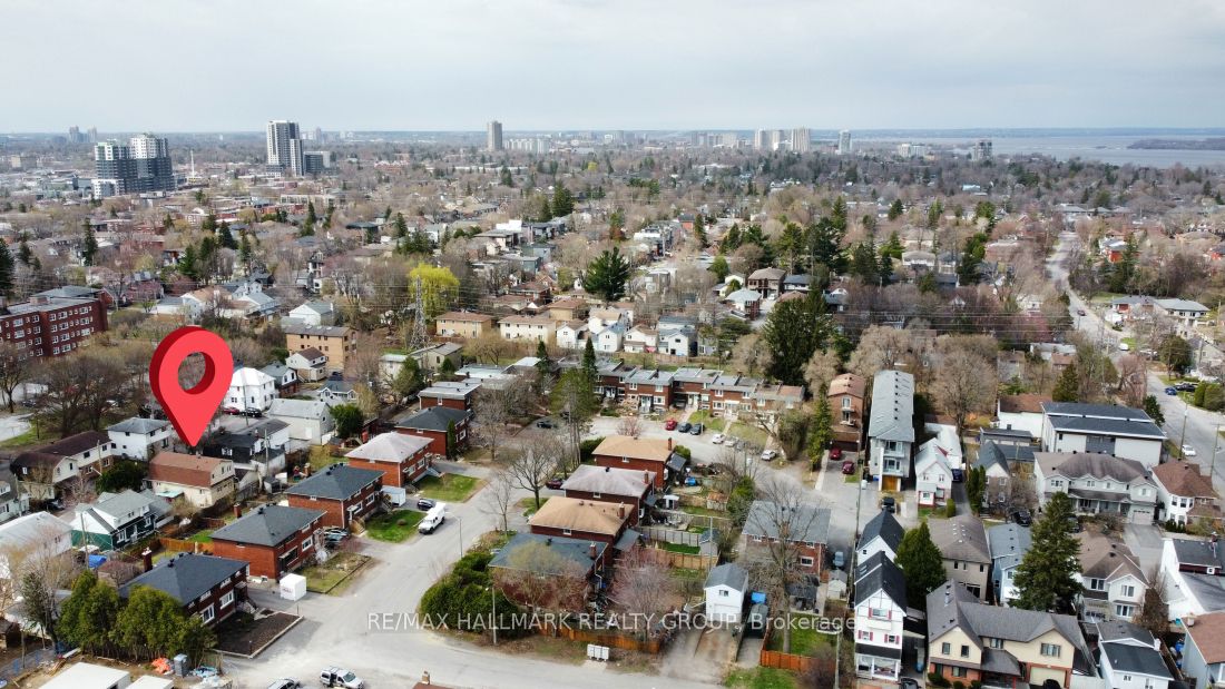 189 Devonshire Place Property Photo 12