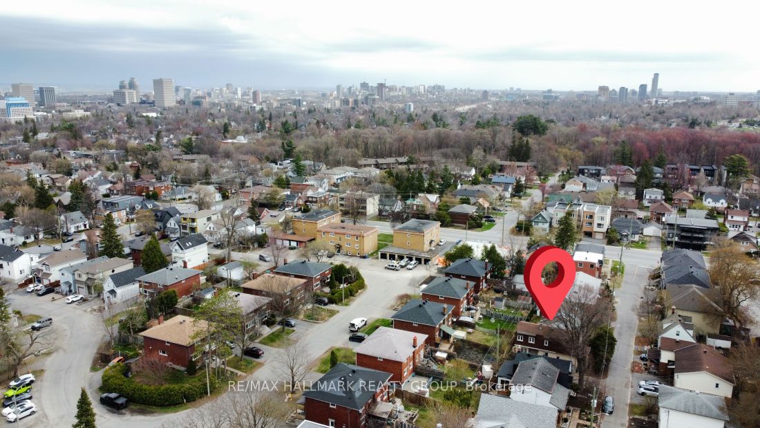 189 Devonshire Place Property Photo 14