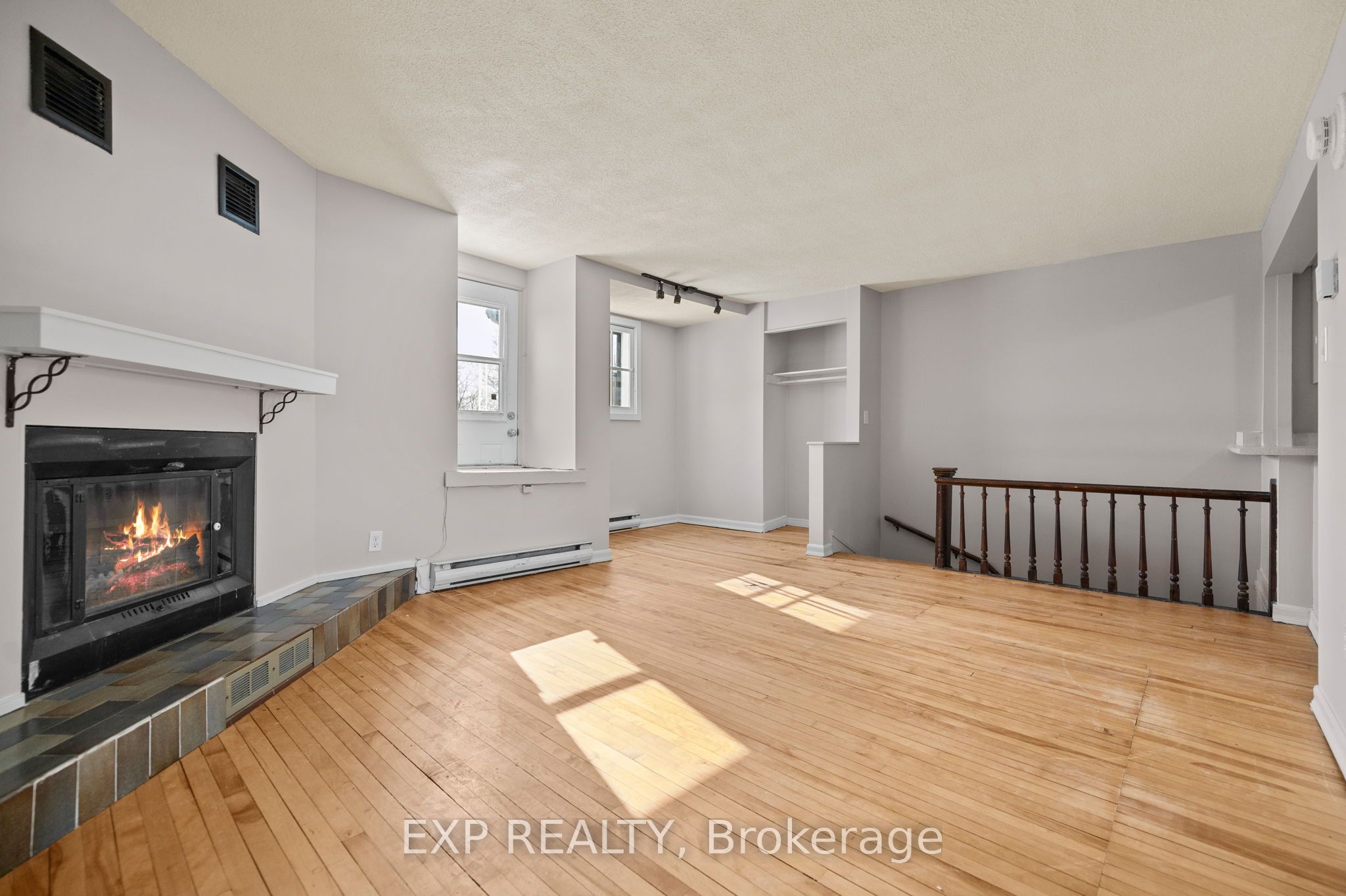 196 Osgoode Street Property Photo 9