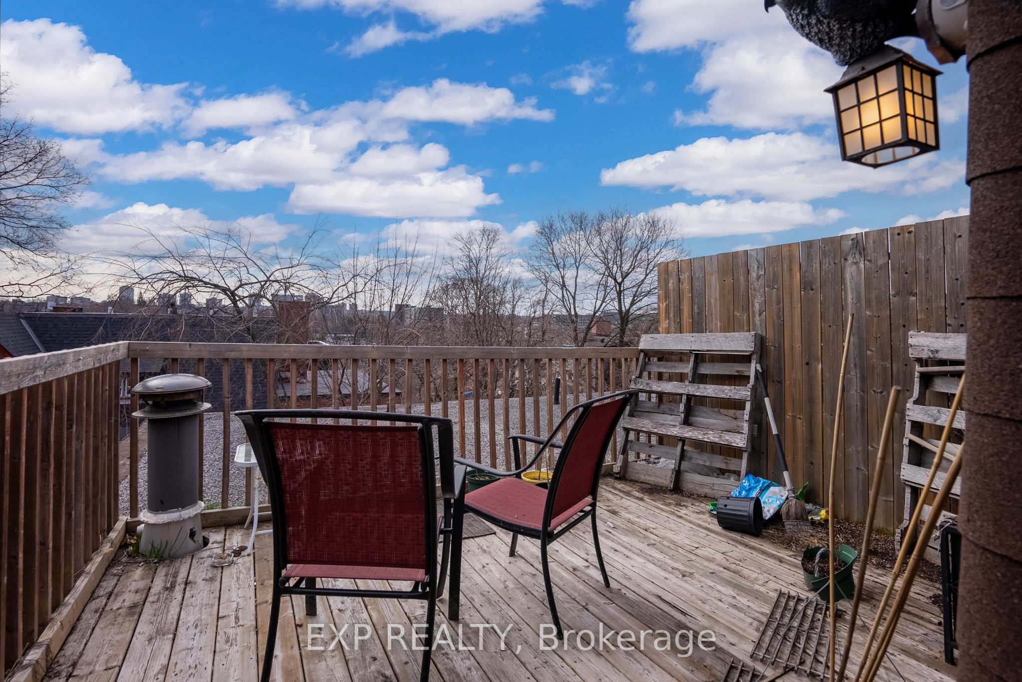 196 Osgoode Street Property Photo 31