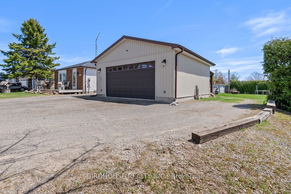 222 Corbett Drive Property Photo 3