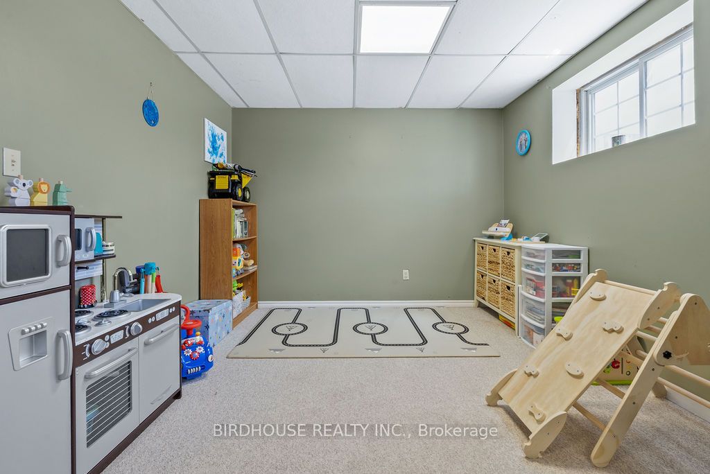 222 Corbett Drive Property Photo 14