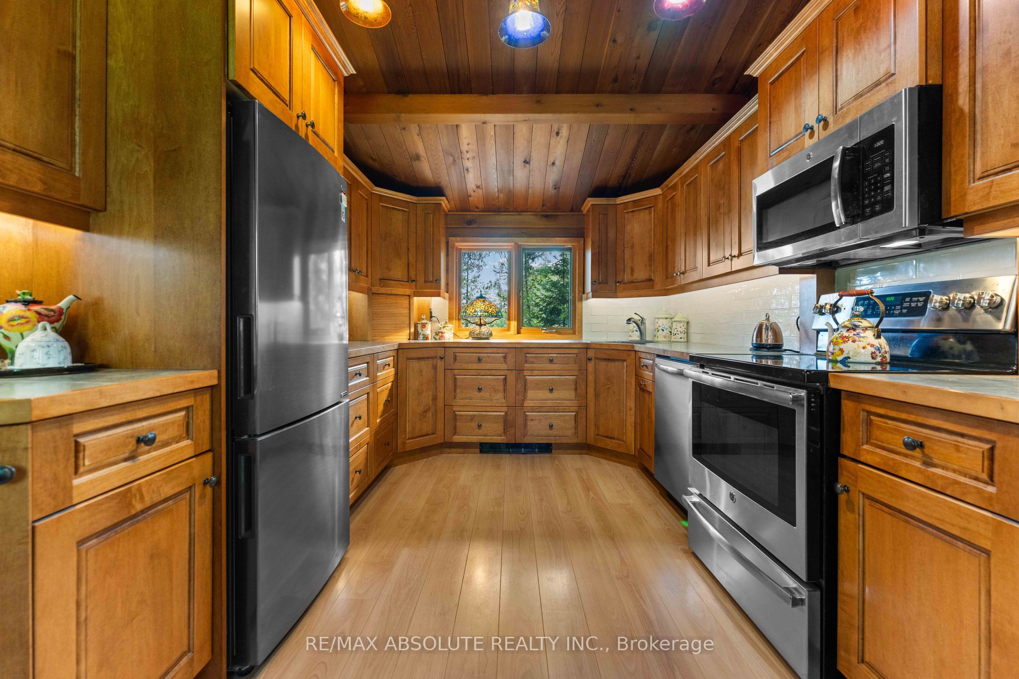 1384 C Centennial Lake Road Property Photo 11