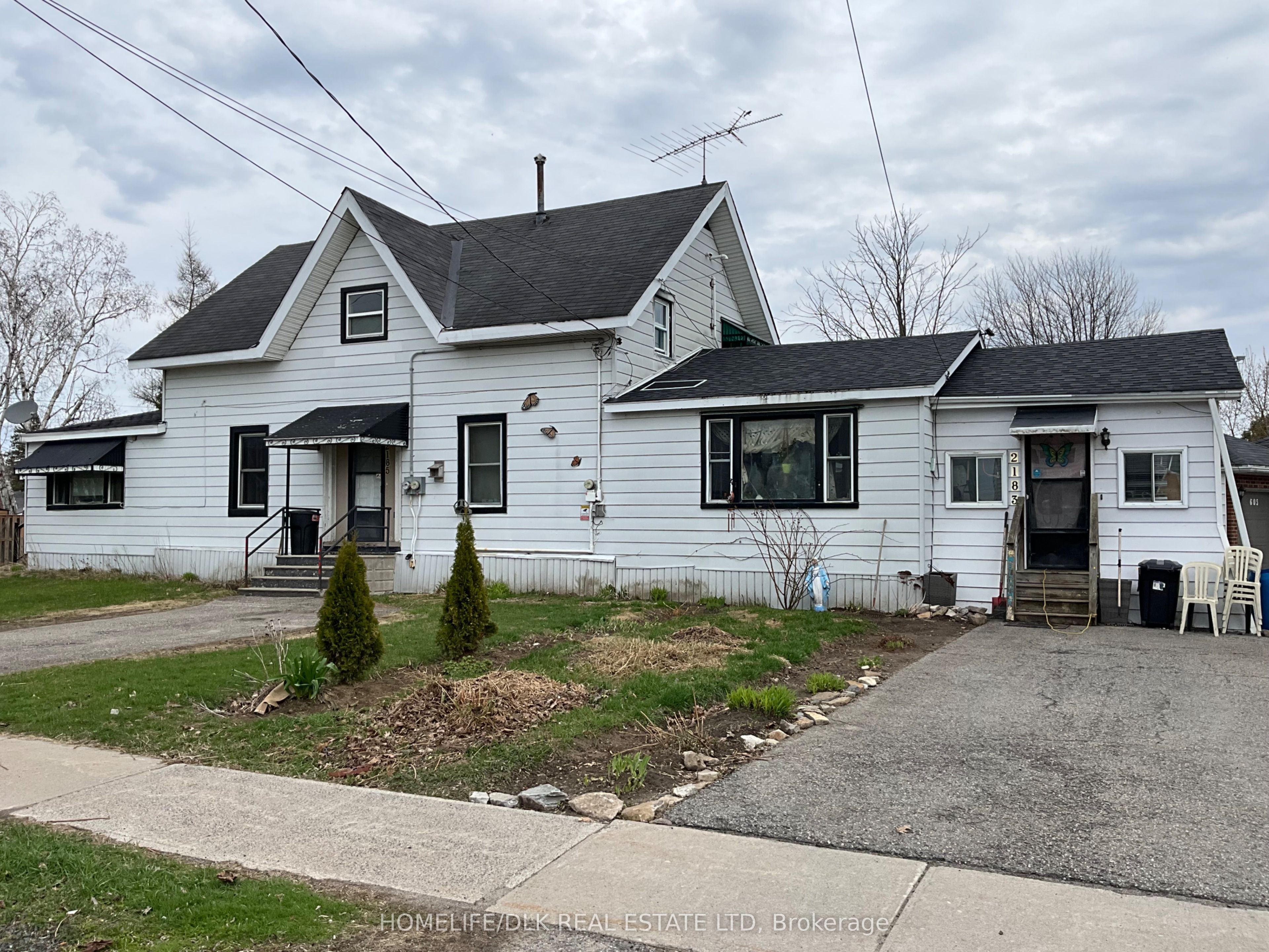 706 Benson Street Property Photo 1