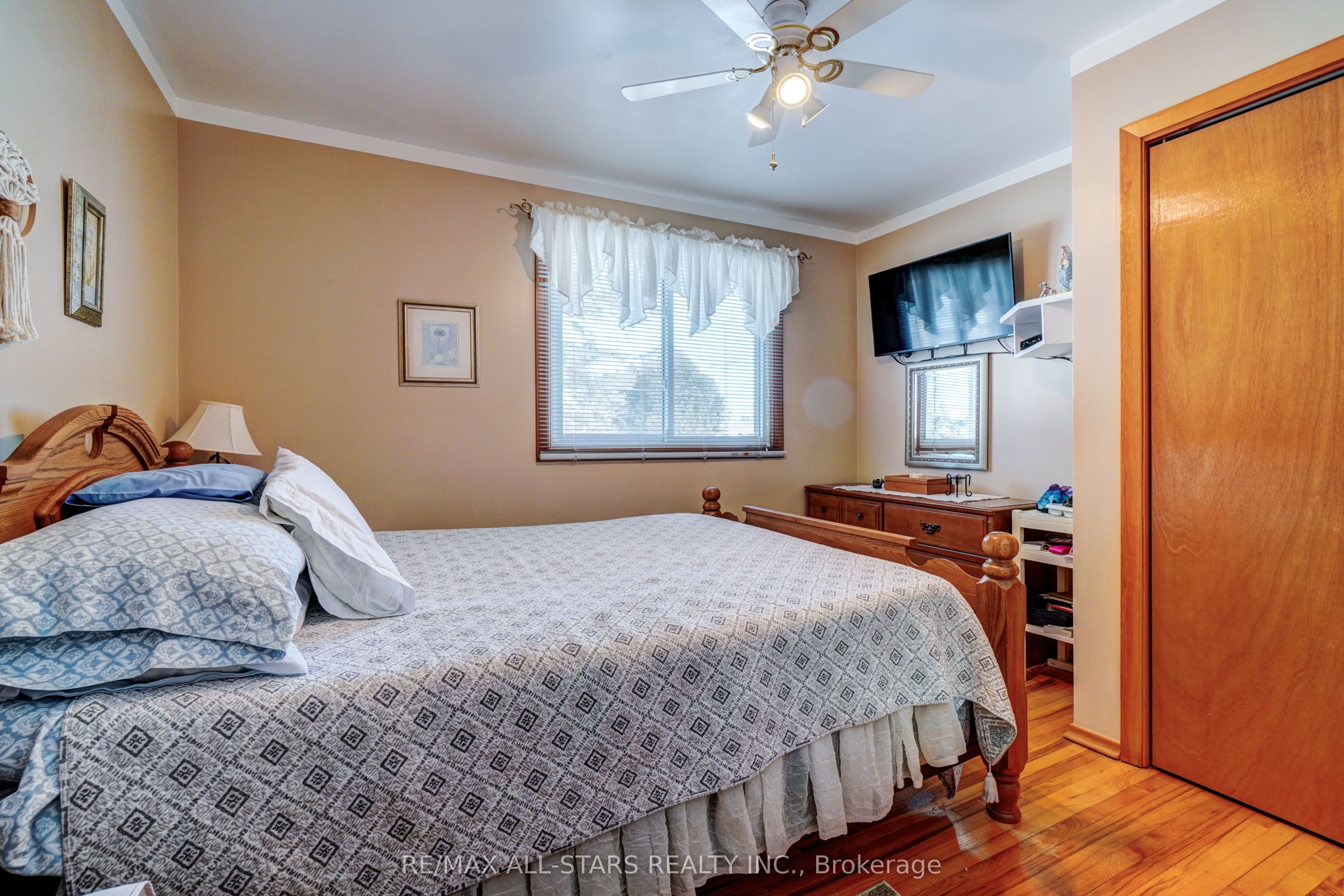 922 Cottingham Road Property Photo 22