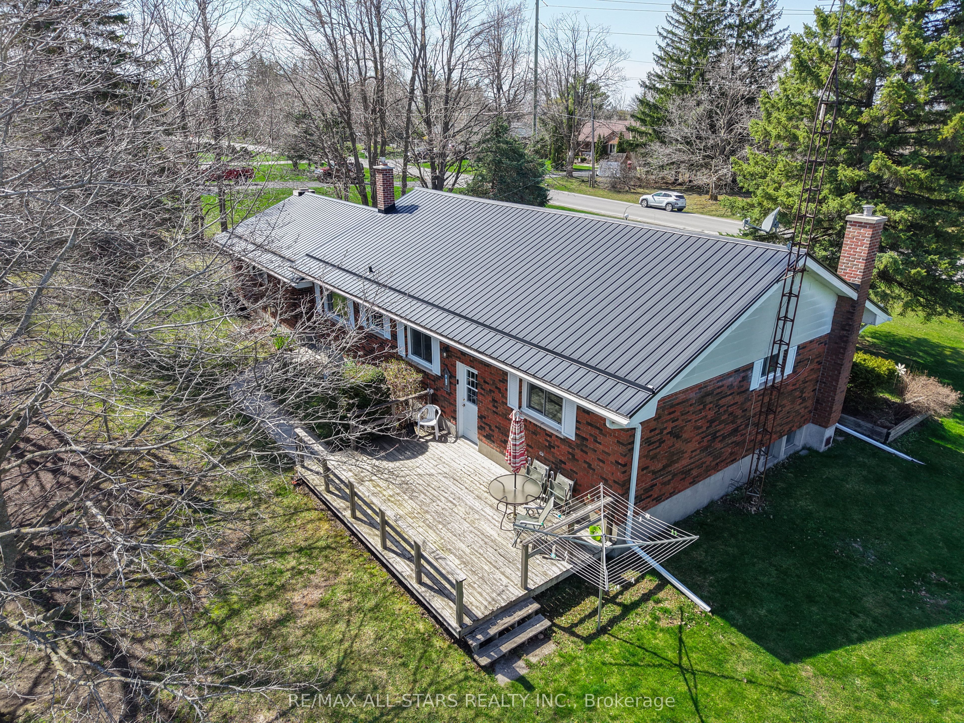 922 Cottingham Road Property Photo 24