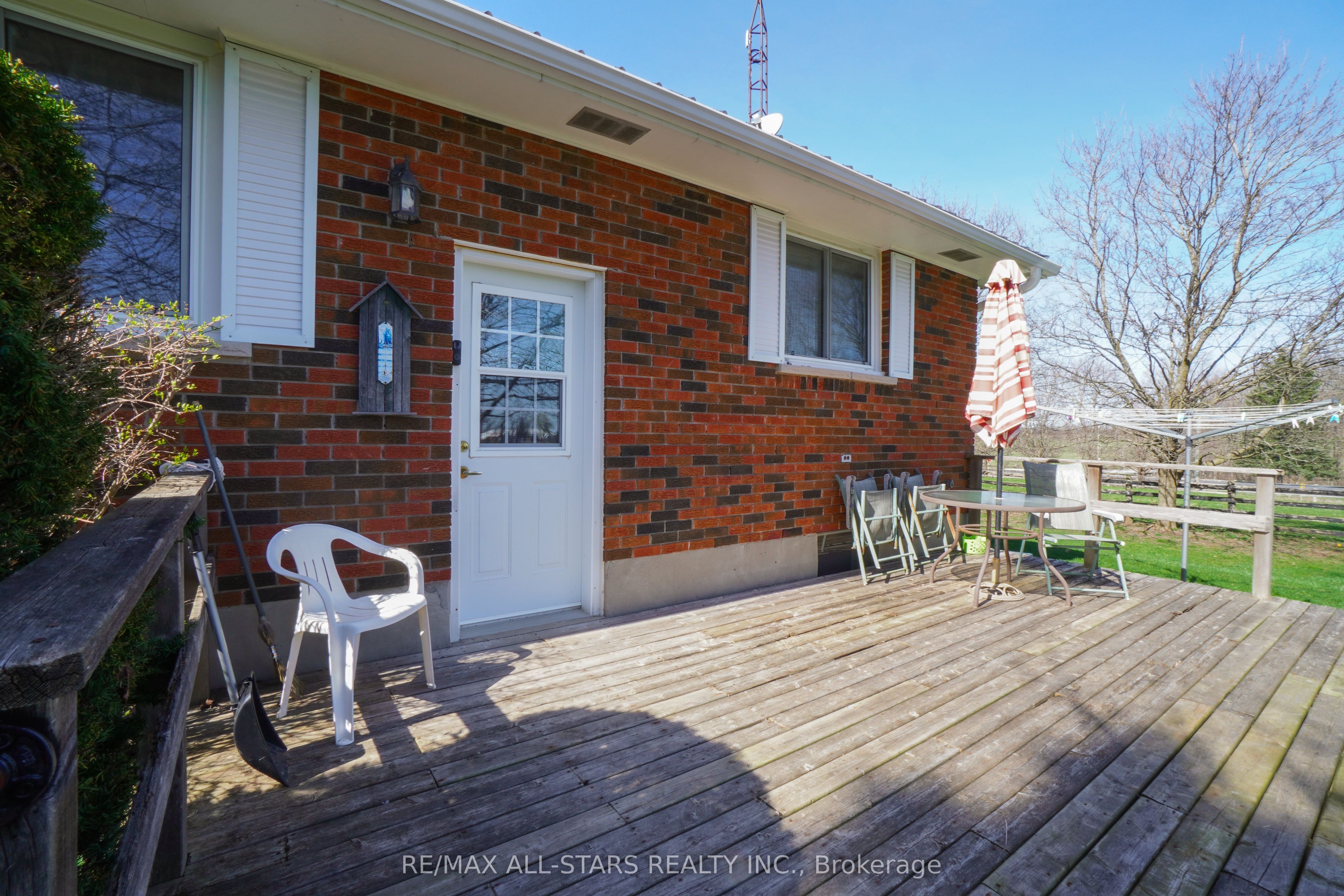 922 Cottingham Road Property Photo 26