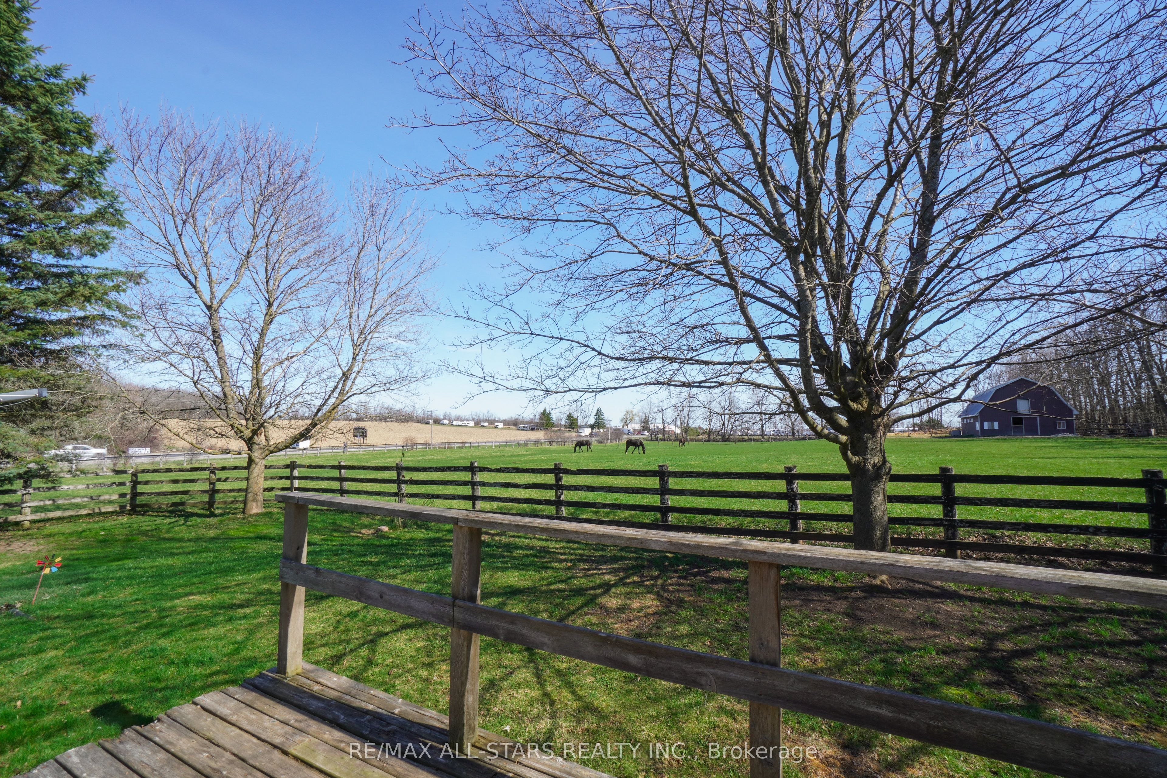922 Cottingham Road Property Photo 29