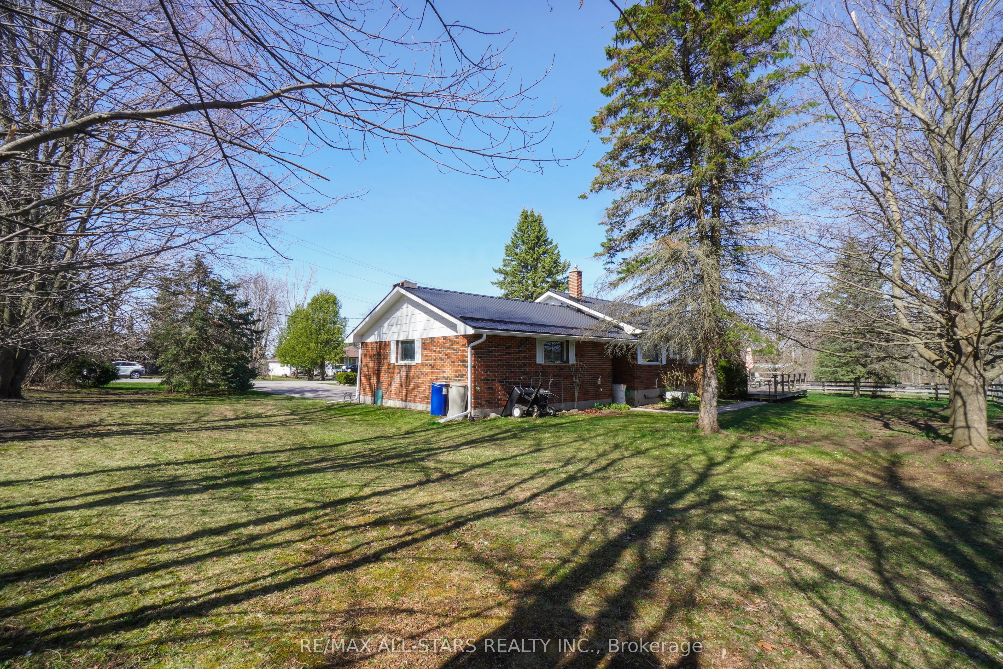 922 Cottingham Road Property Photo 30