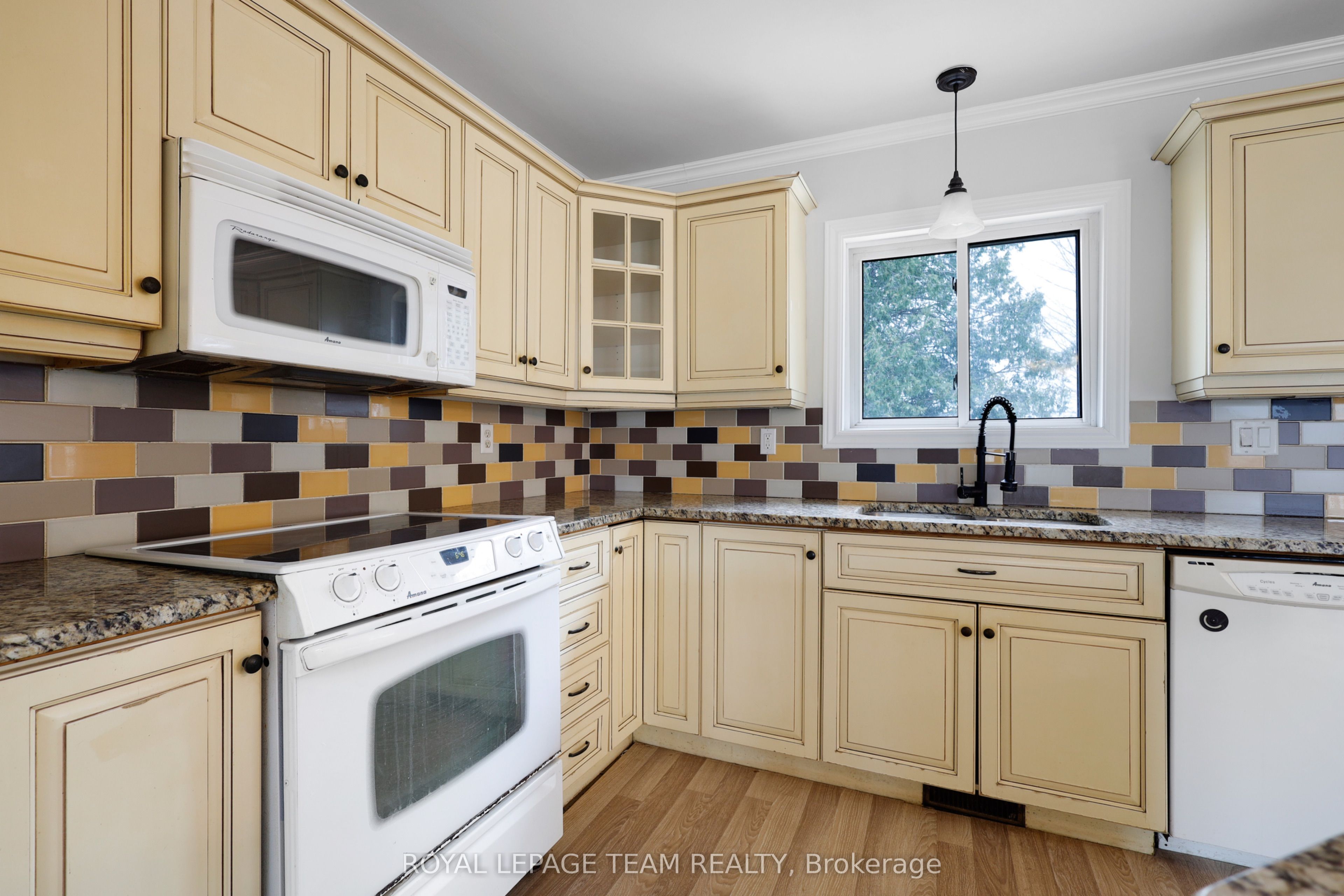 1461 Goshen Road Property Photo 6