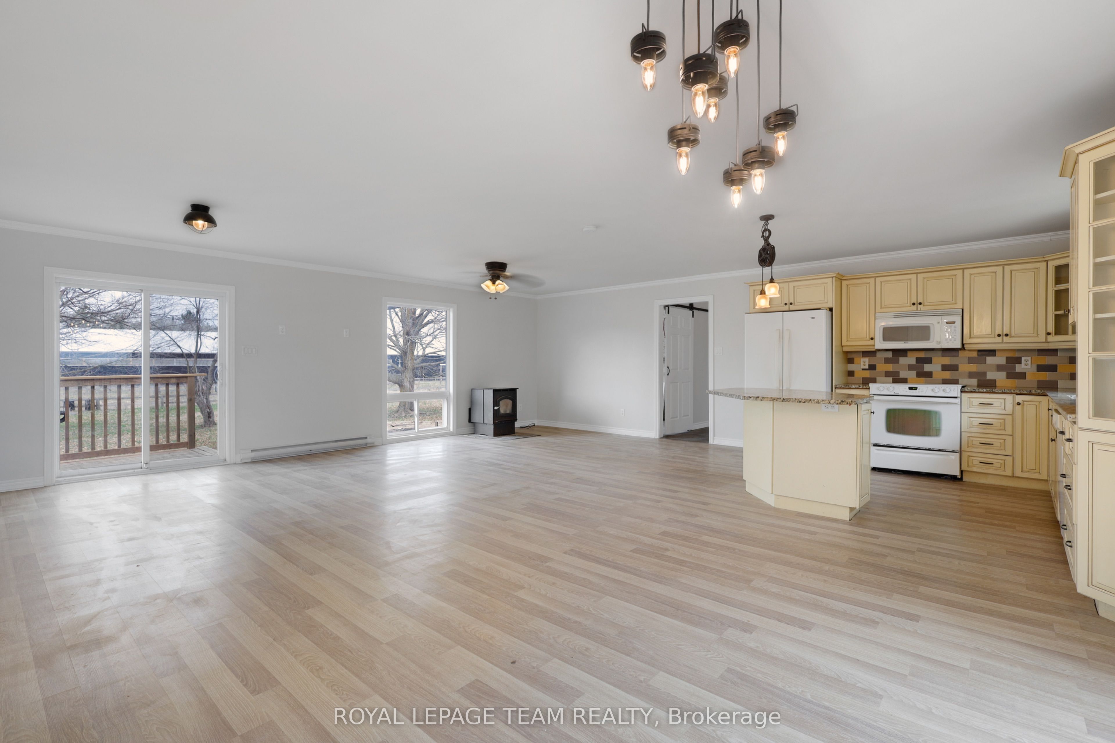 1461 Goshen Road Property Photo 8