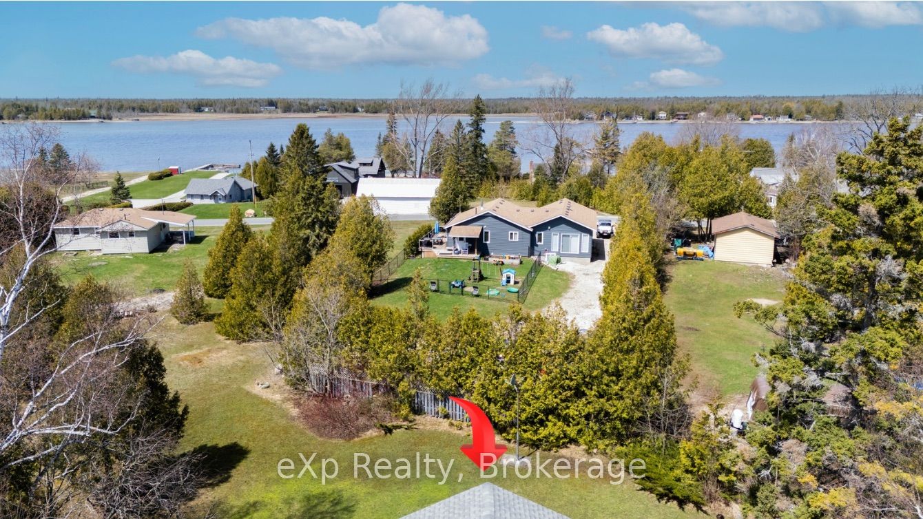 32 Baywatch Drive Property Photo 26