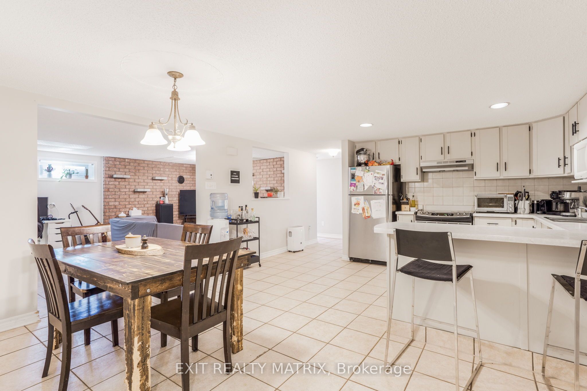 1688 Ste-marie Road Property Photo 17