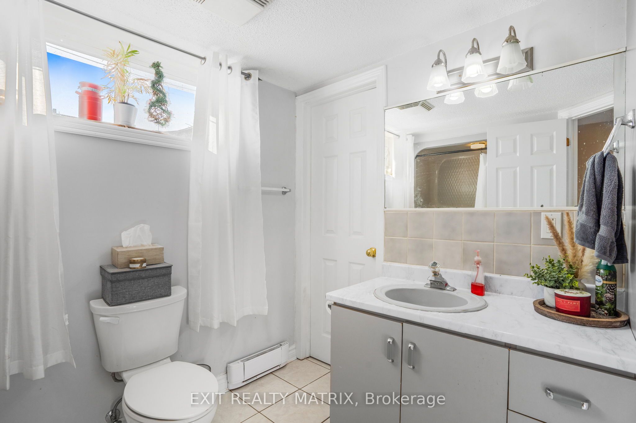 1688 Ste-marie Road Property Photo 20