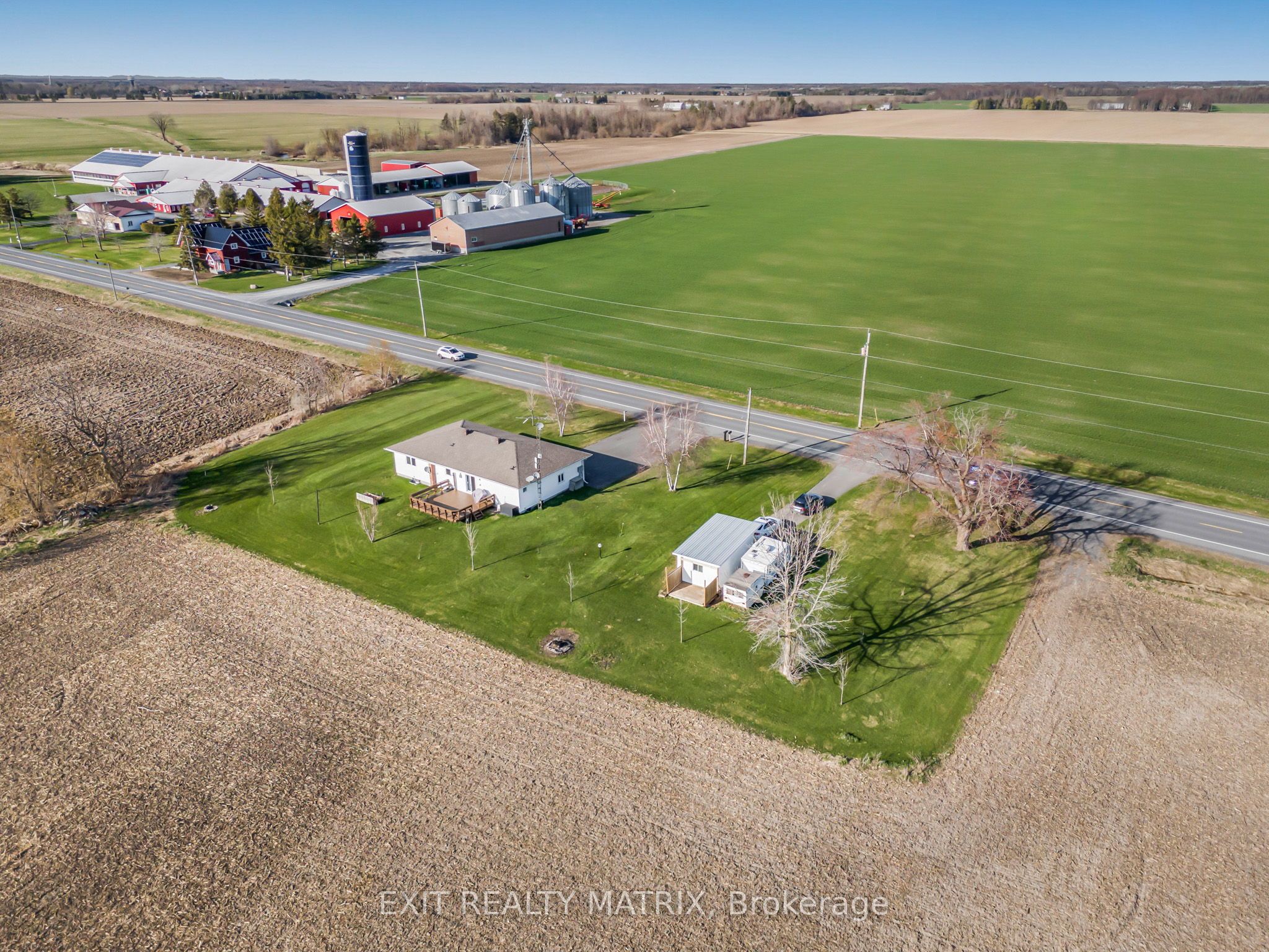 1688 Ste-marie Road Property Photo 31