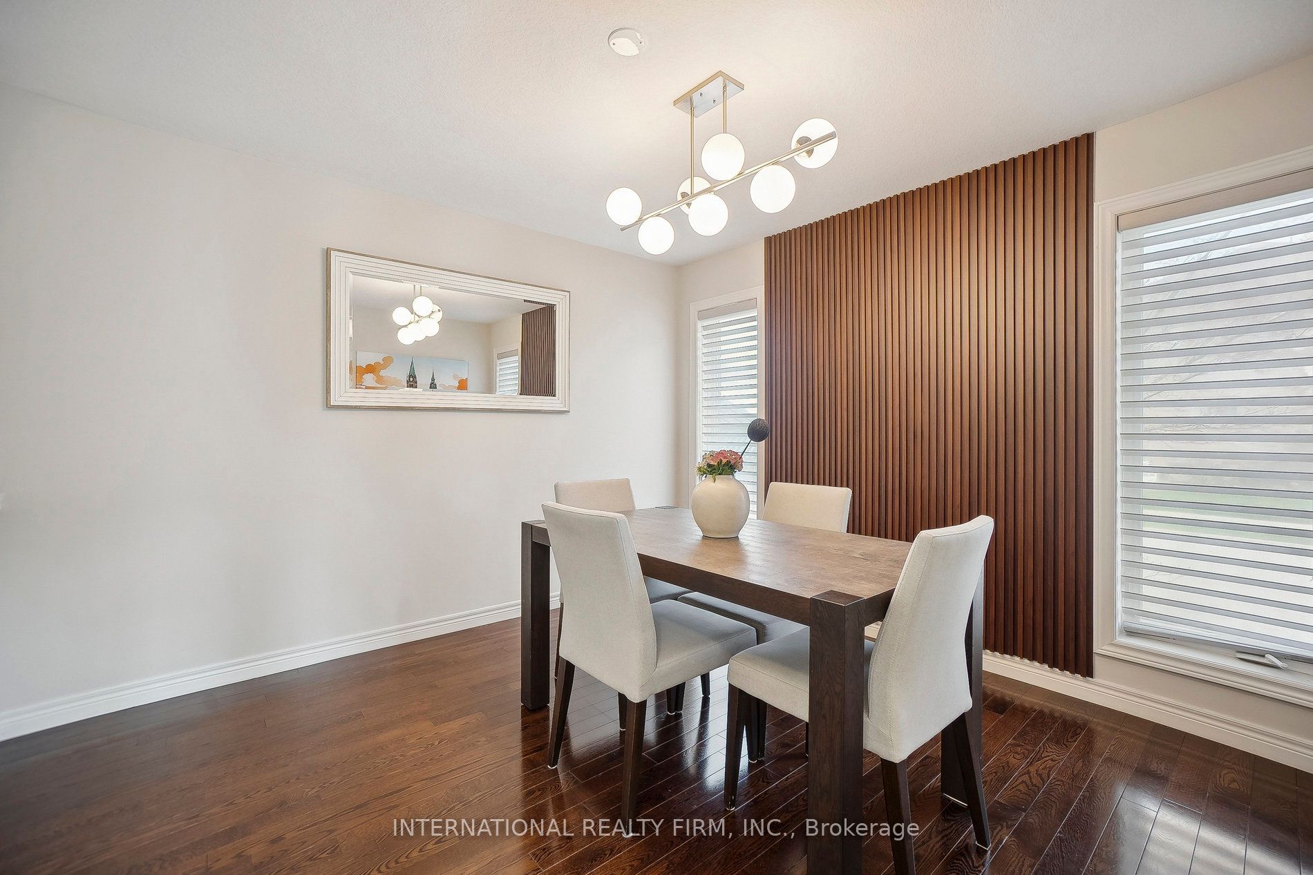 108 Great Oak Trail Property Photo 4