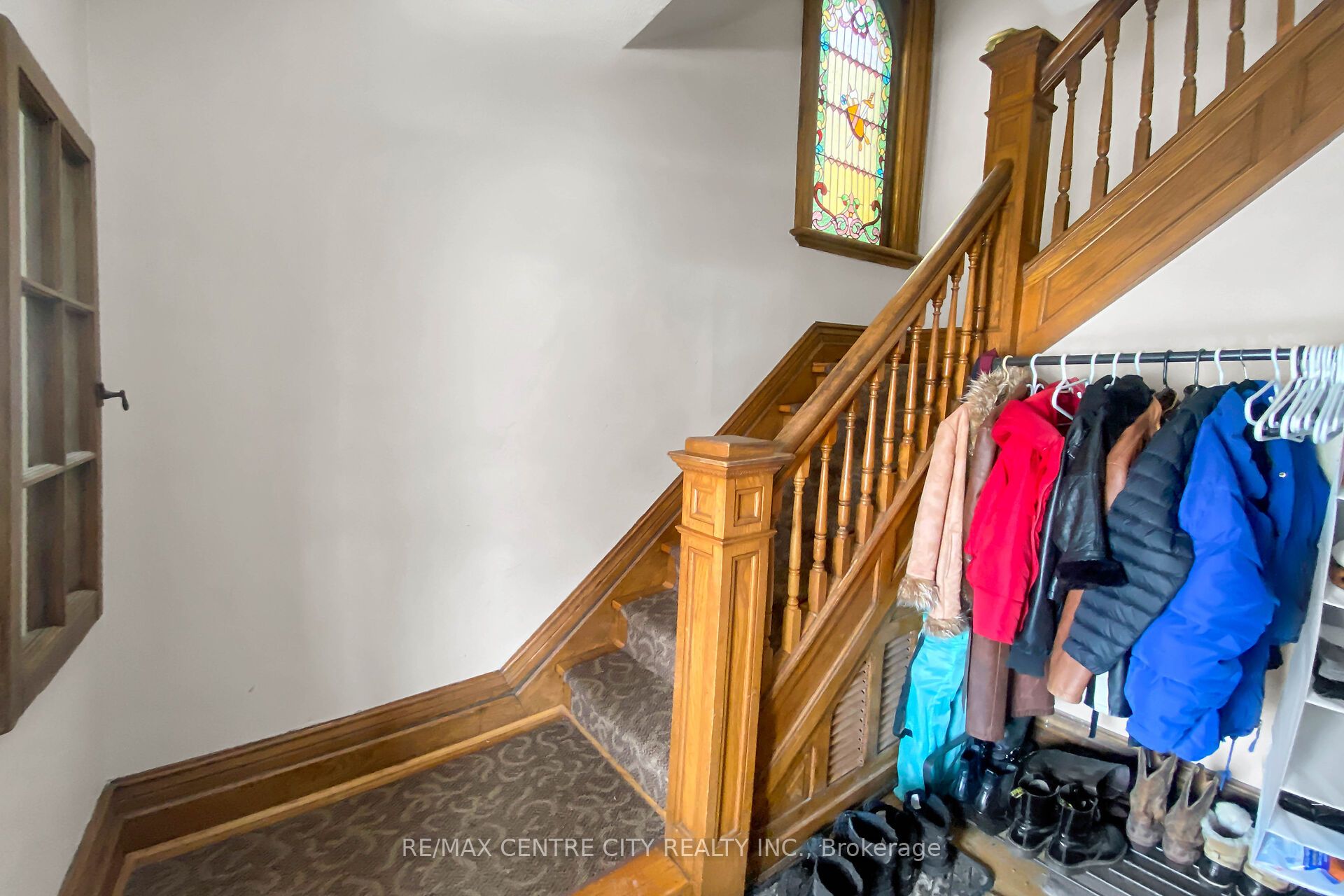 163 Oxford Street Property Photo 13