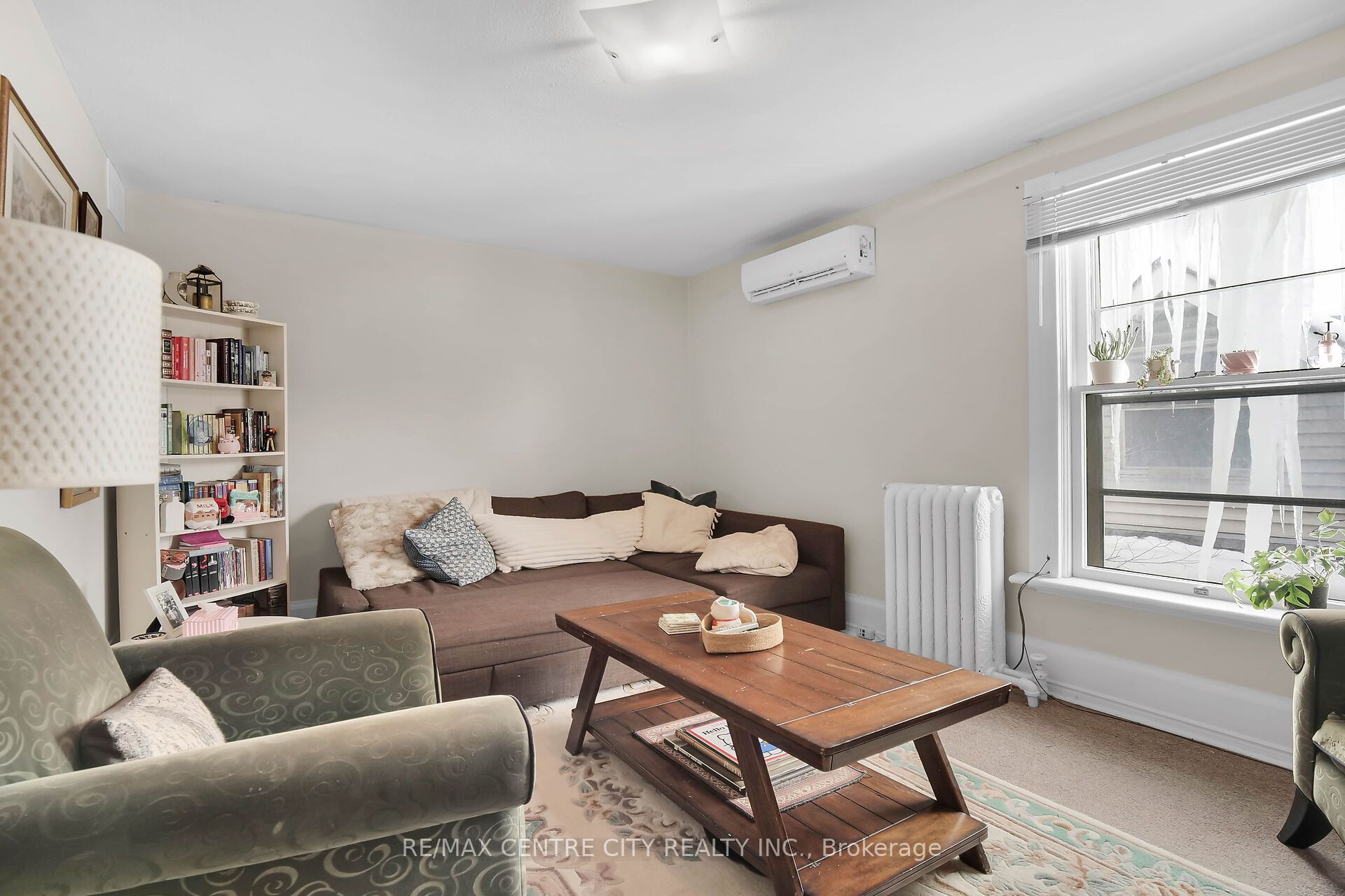 163 Oxford Street Property Photo 14