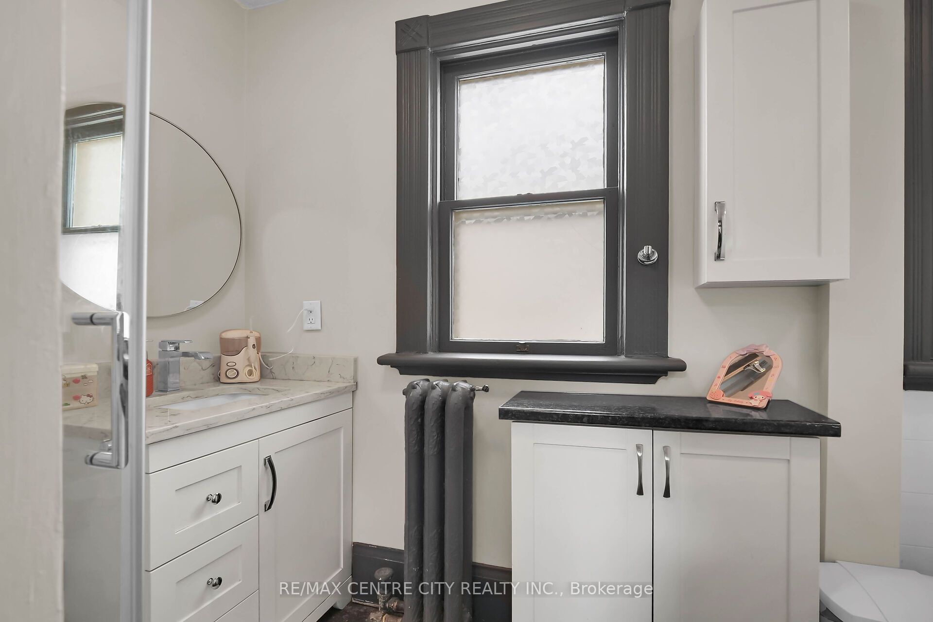 163 Oxford Street Property Photo 24