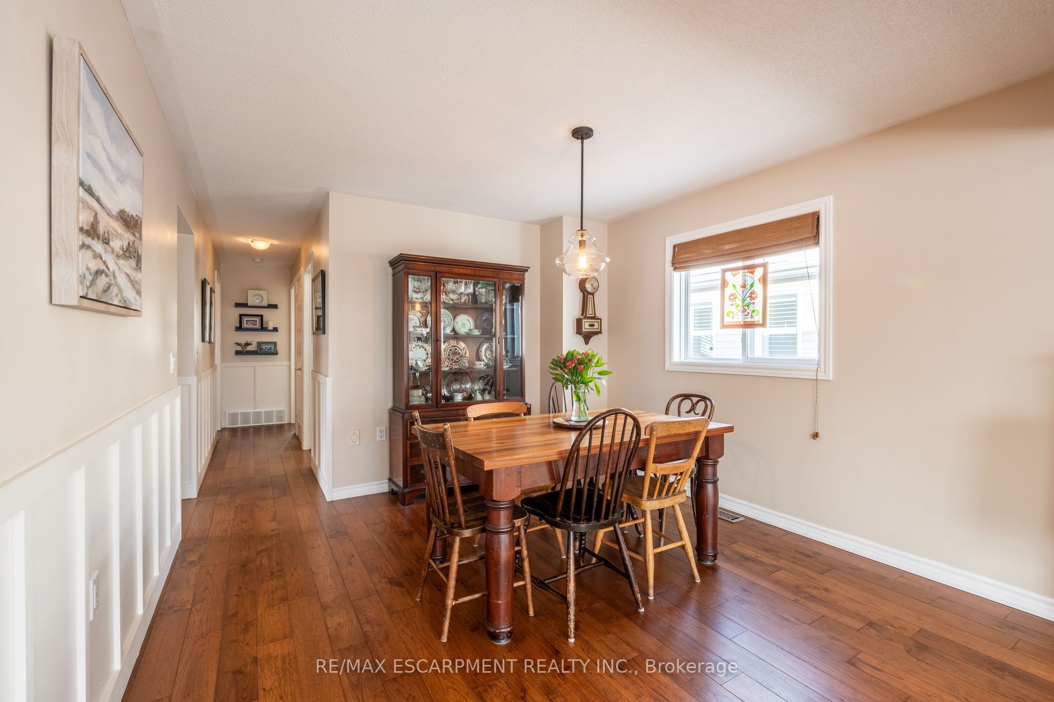 136 Glenariff Drive Property Photo 12