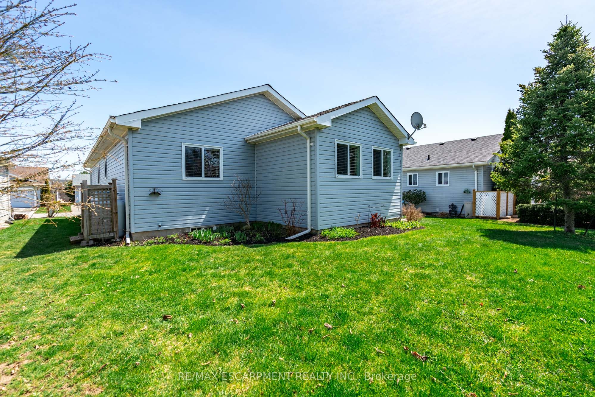 136 Glenariff Drive Property Photo 34