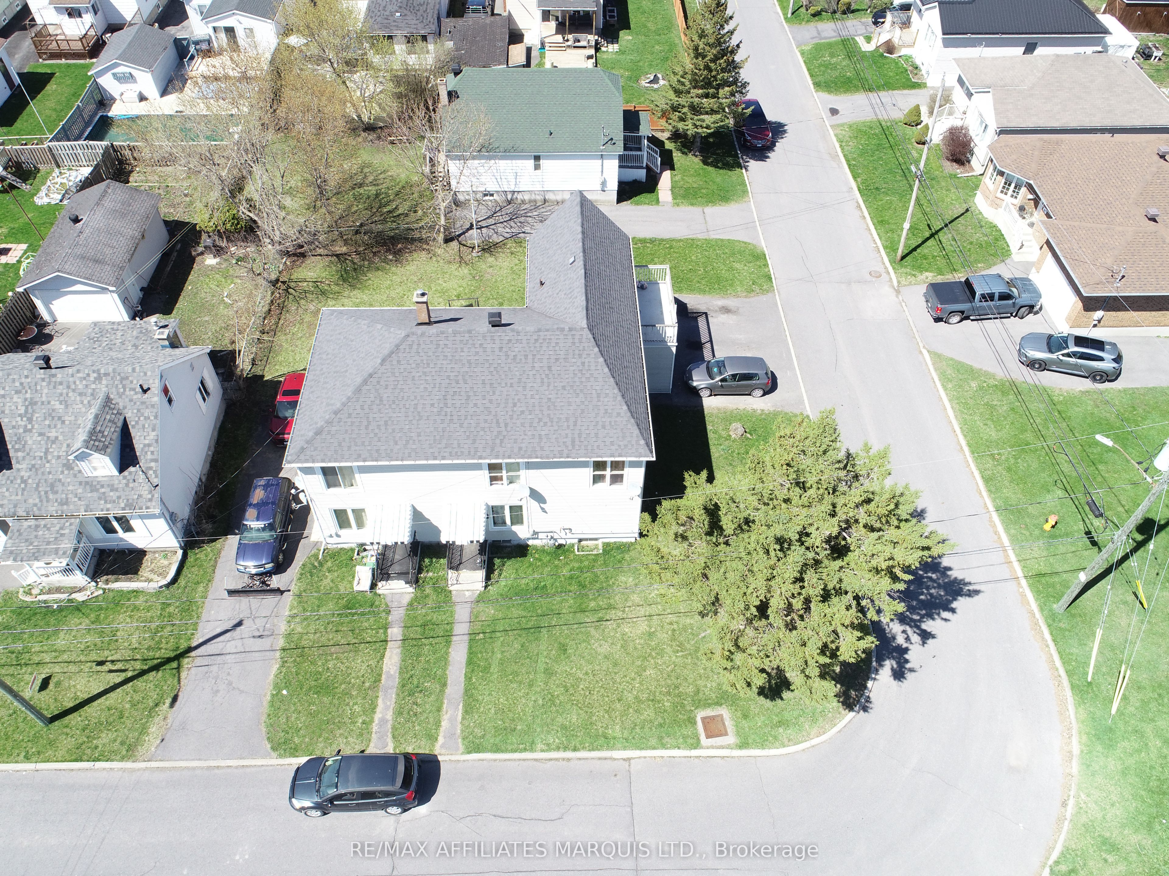 141 Cornwallis Avenue Property Photo 5