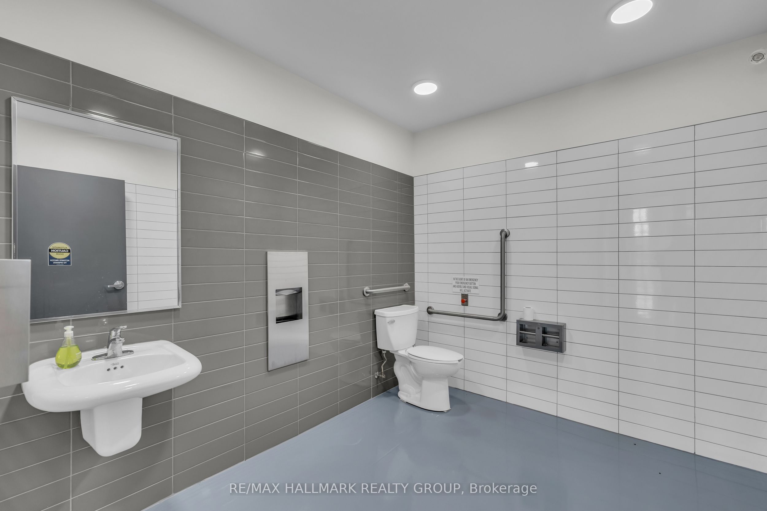 15747 Highway 7 Property Photo 11