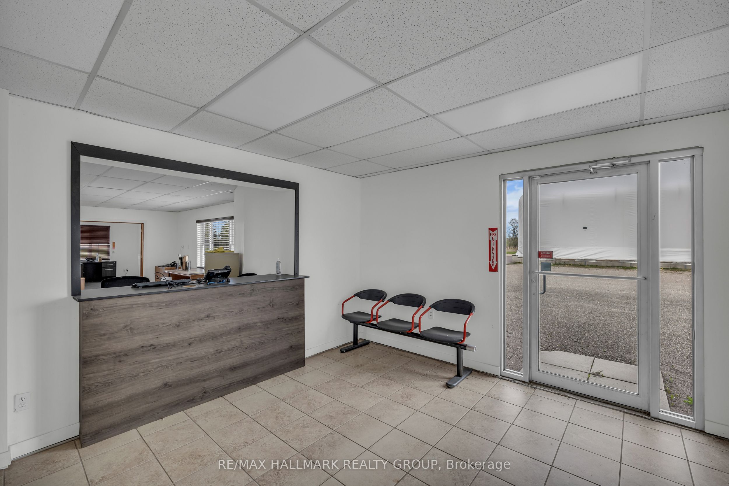 15747 Highway 7 Property Photo 15