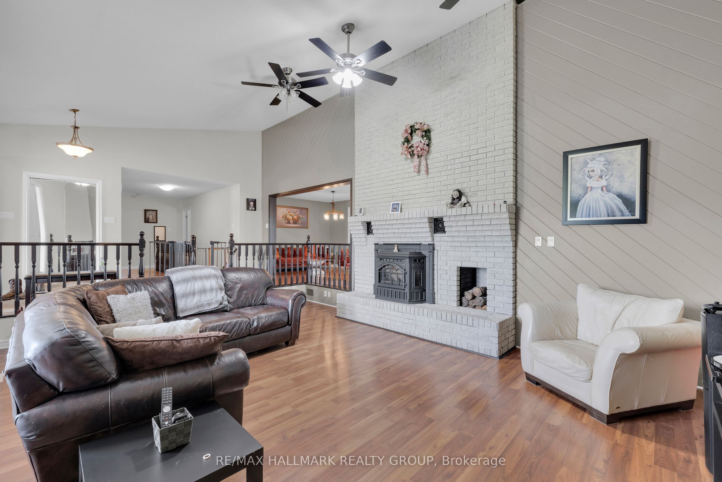 15747 Highway 7 Property Photo 25