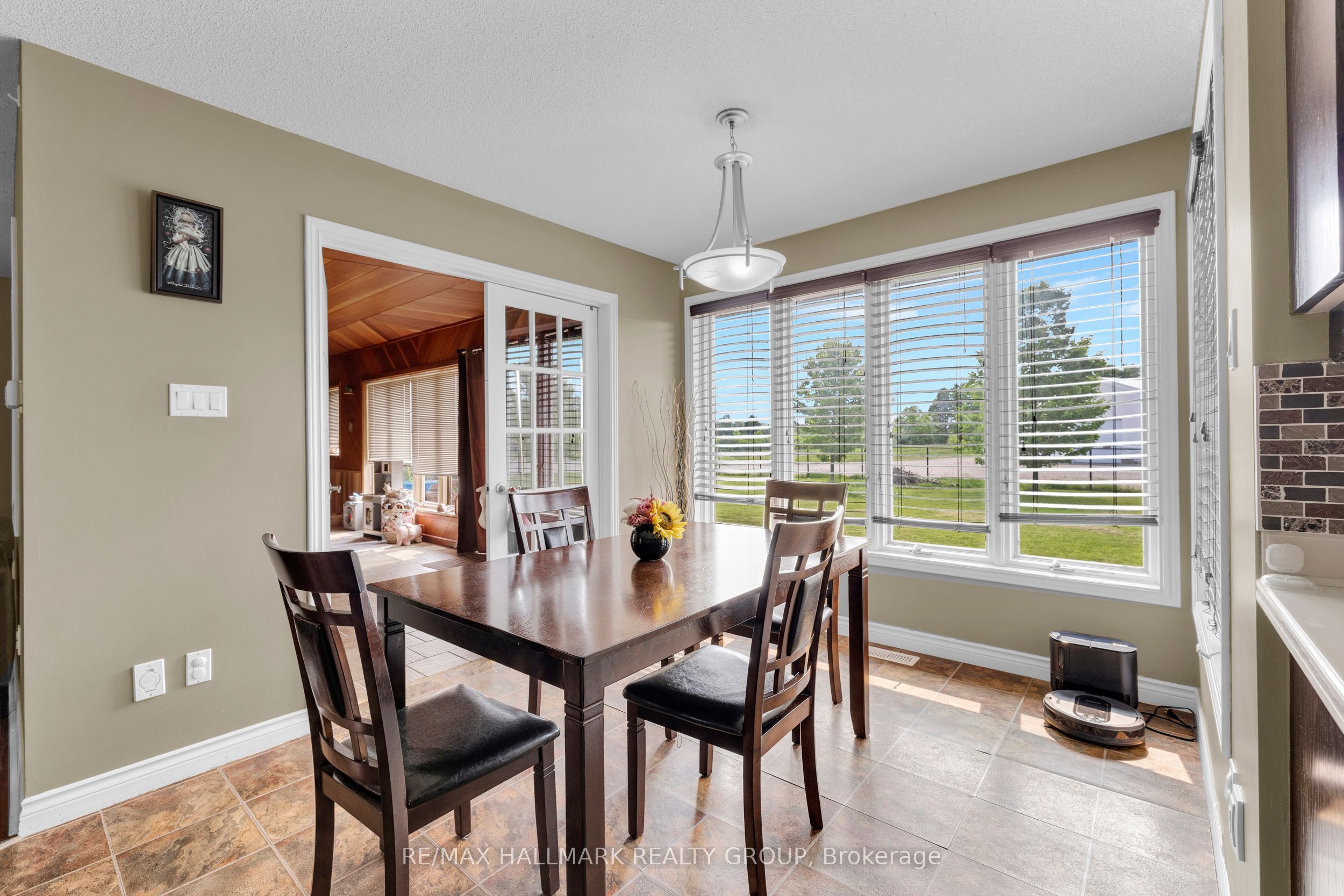 15747 Highway 7 Property Photo 28