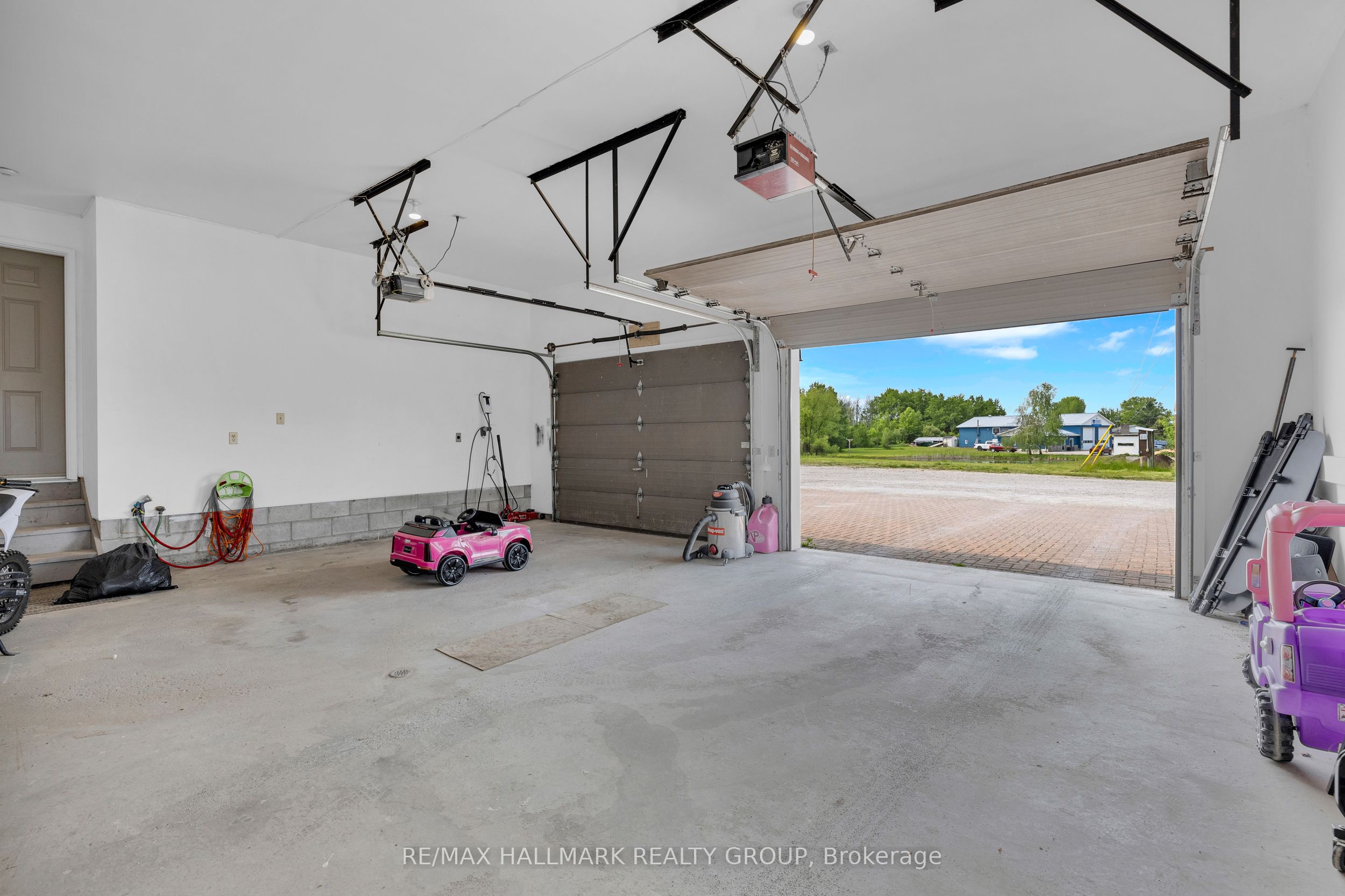 15747 Highway 7 Property Photo 47