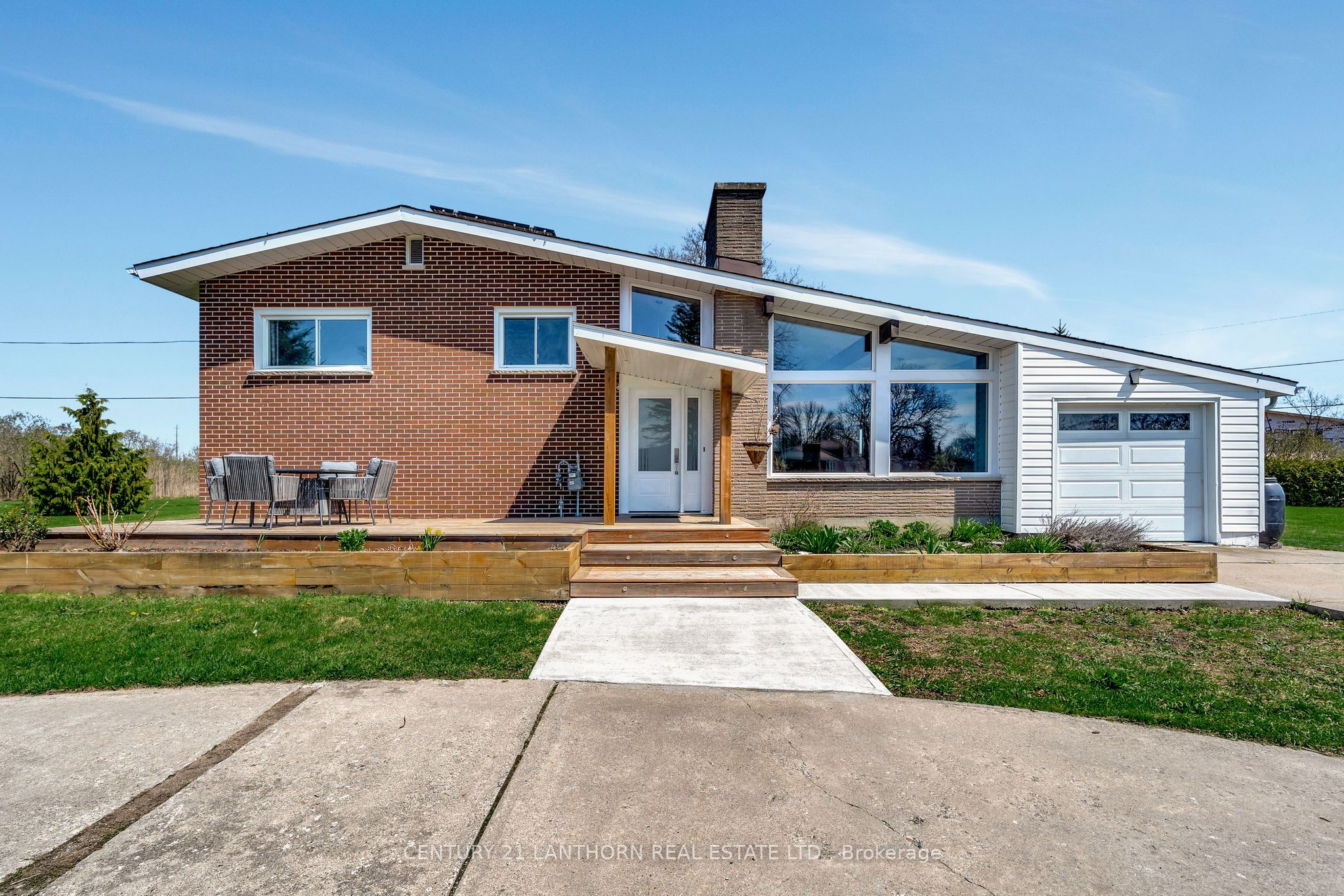 112 Sidney Crescent