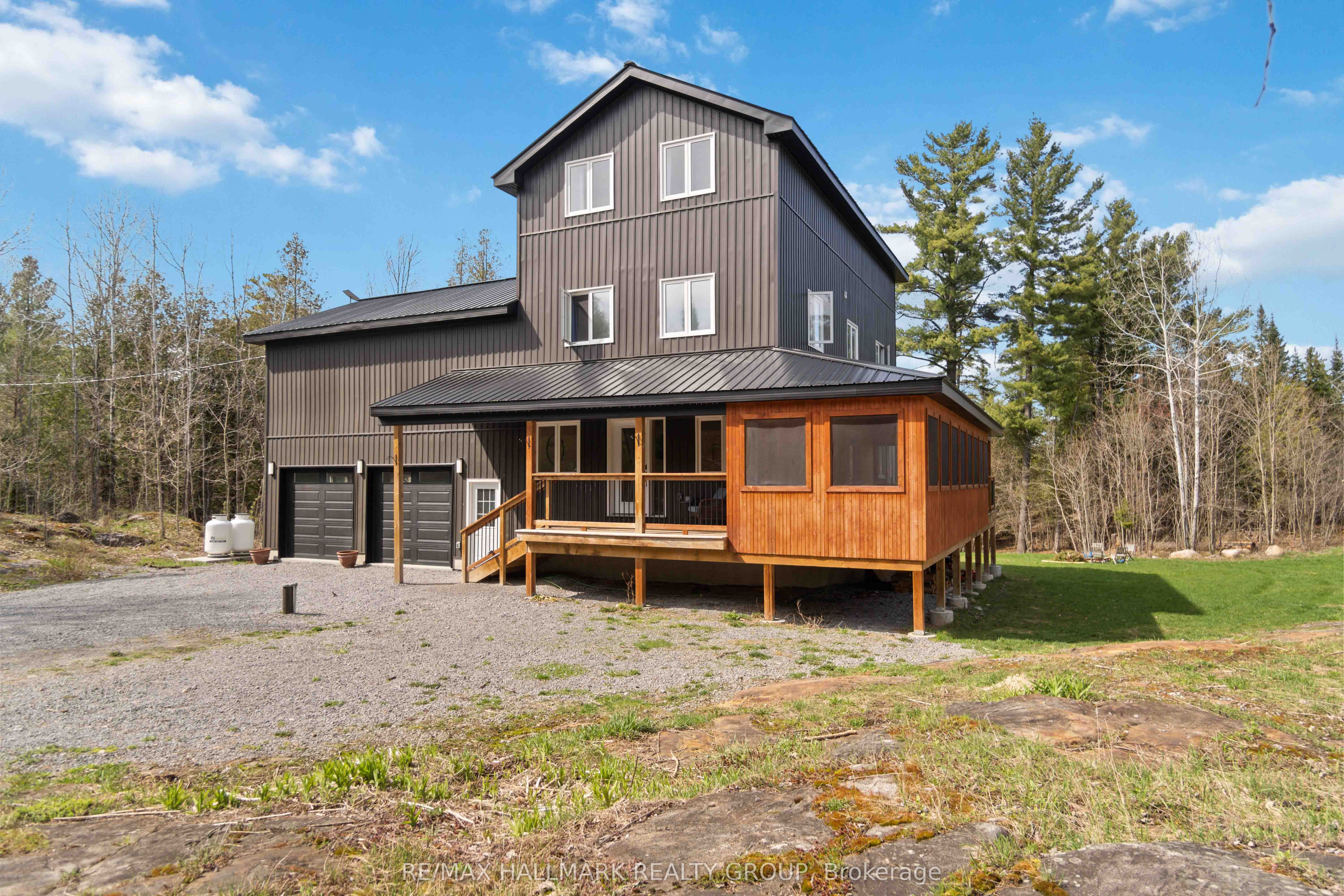 628 Sugar Bush Road Property Photo