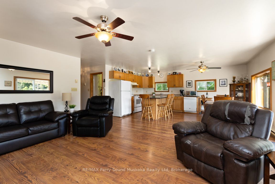 7 Blackstone Lake Road Property Photo 11