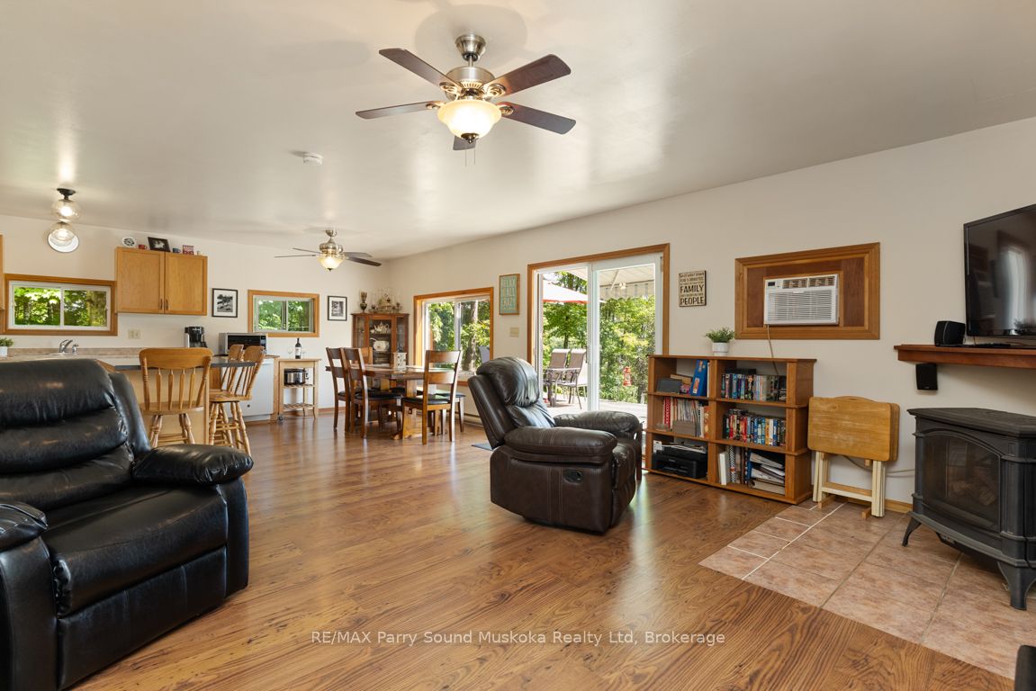 7 Blackstone Lake Road Property Photo 12
