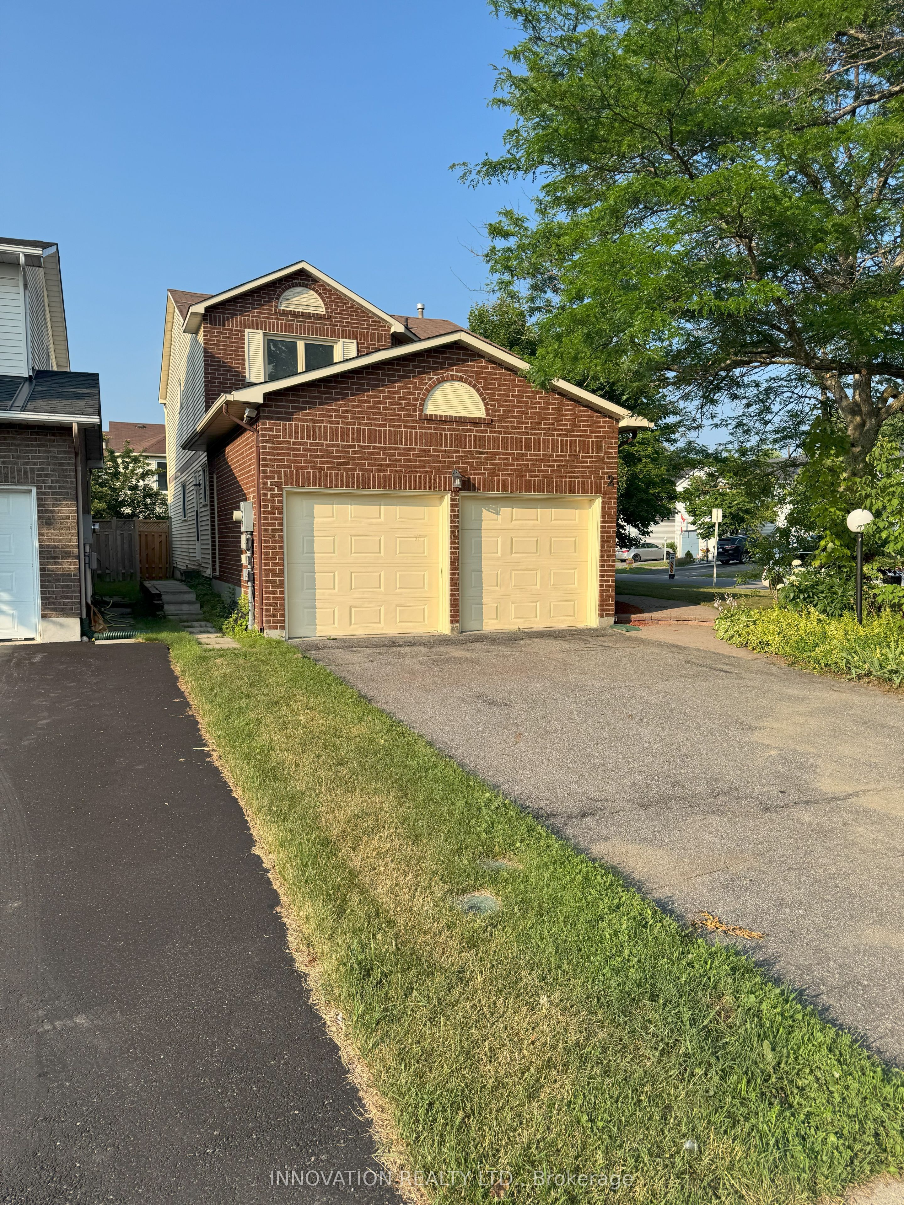 2 Chickasaw Crescent Property Photo 1