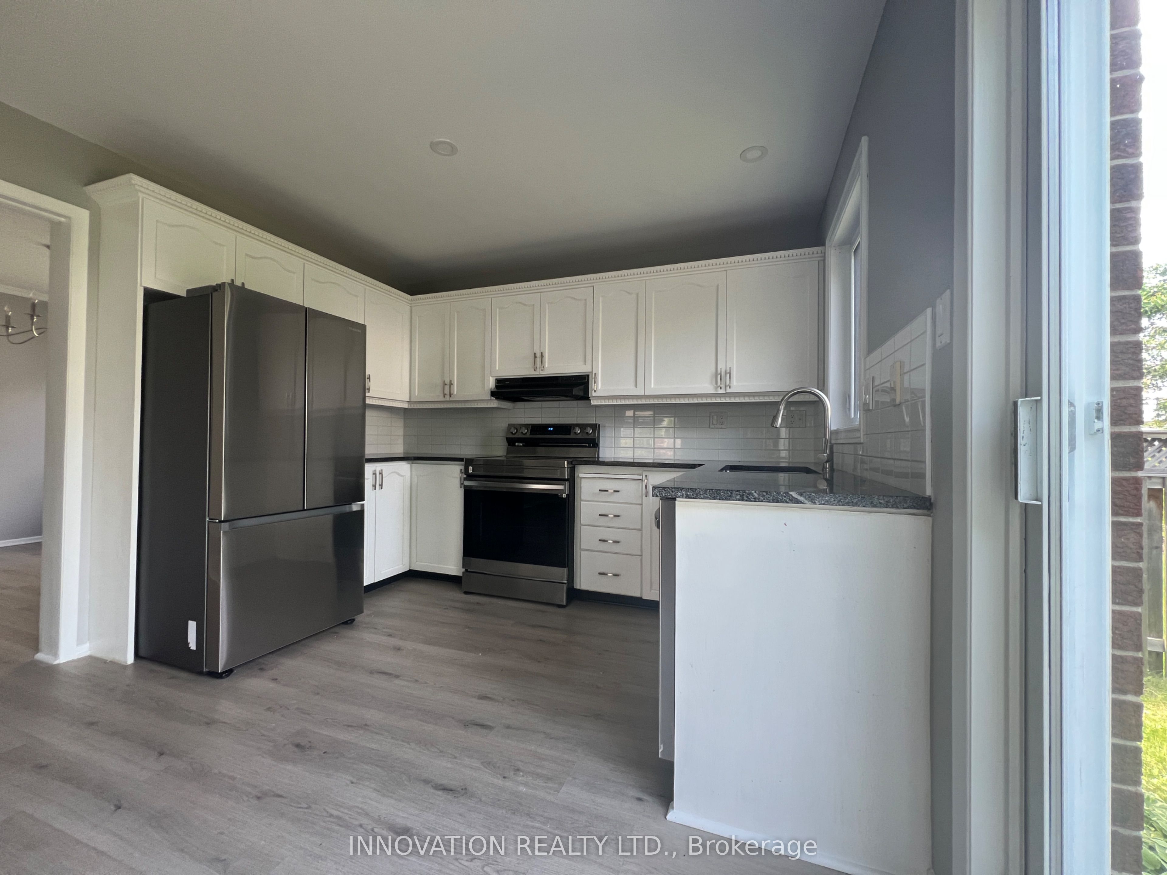 2 Chickasaw Crescent Property Photo 9
