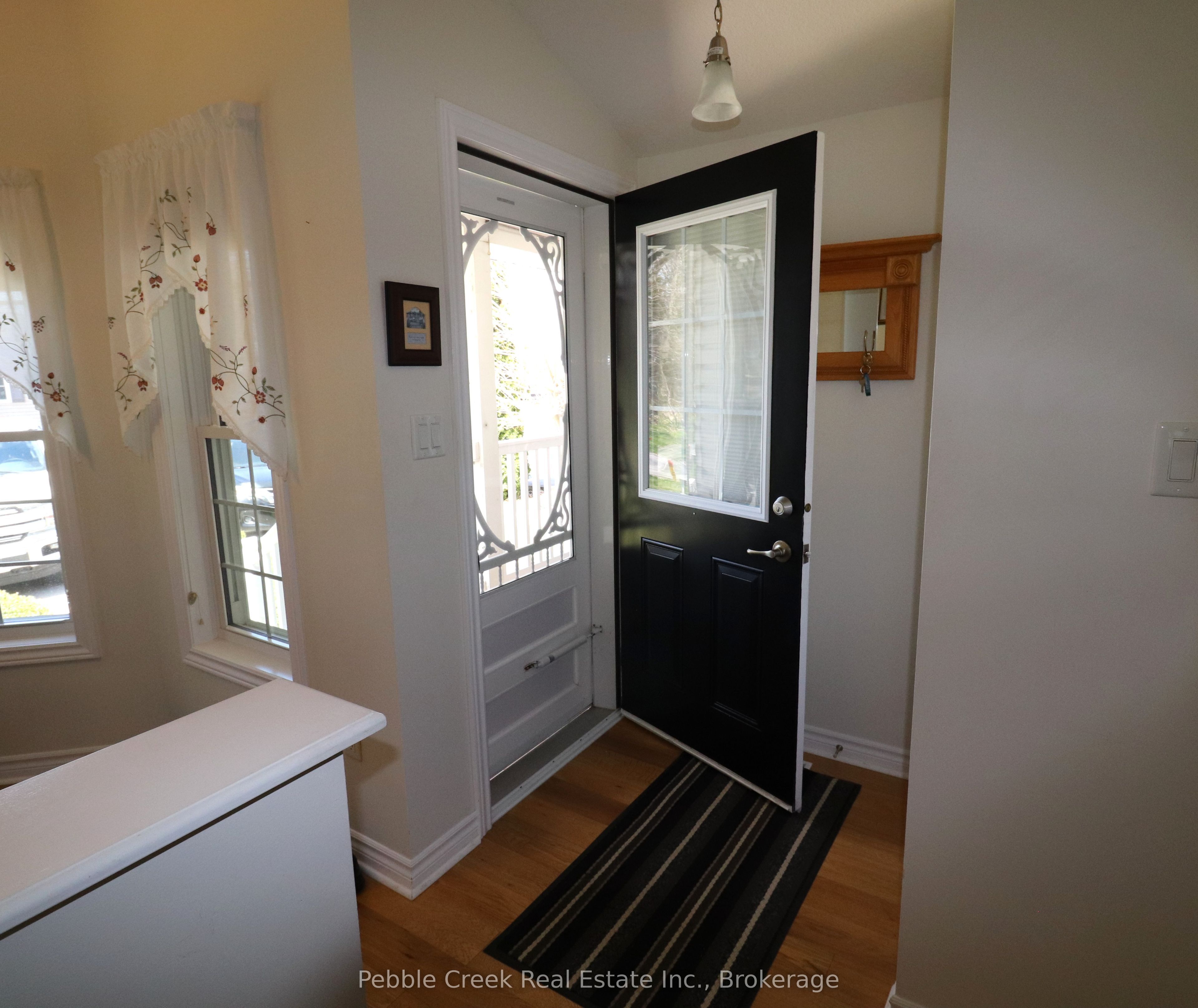 74 Iroquois Lane Property Photo 6