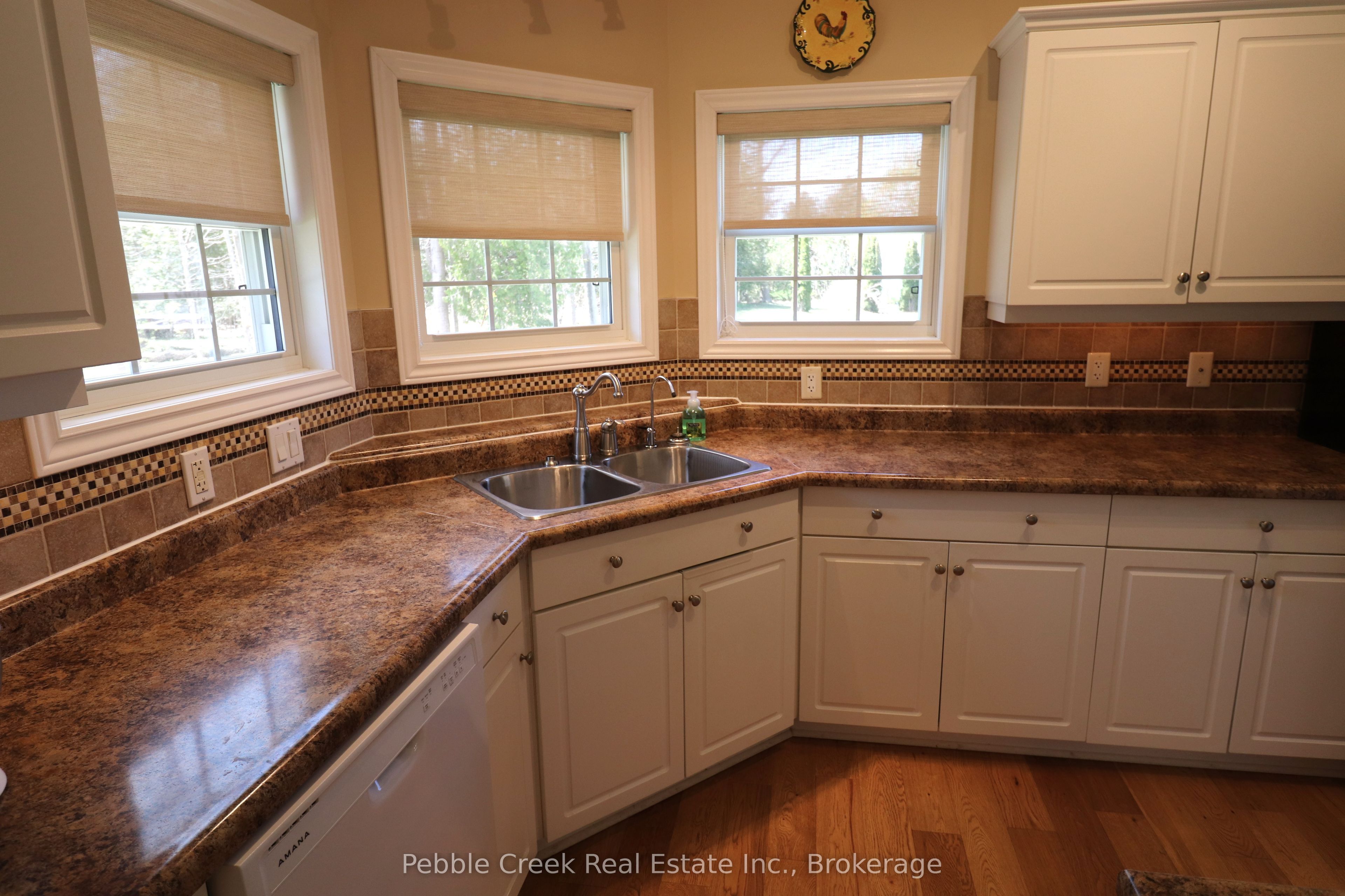 74 Iroquois Lane Property Photo 9
