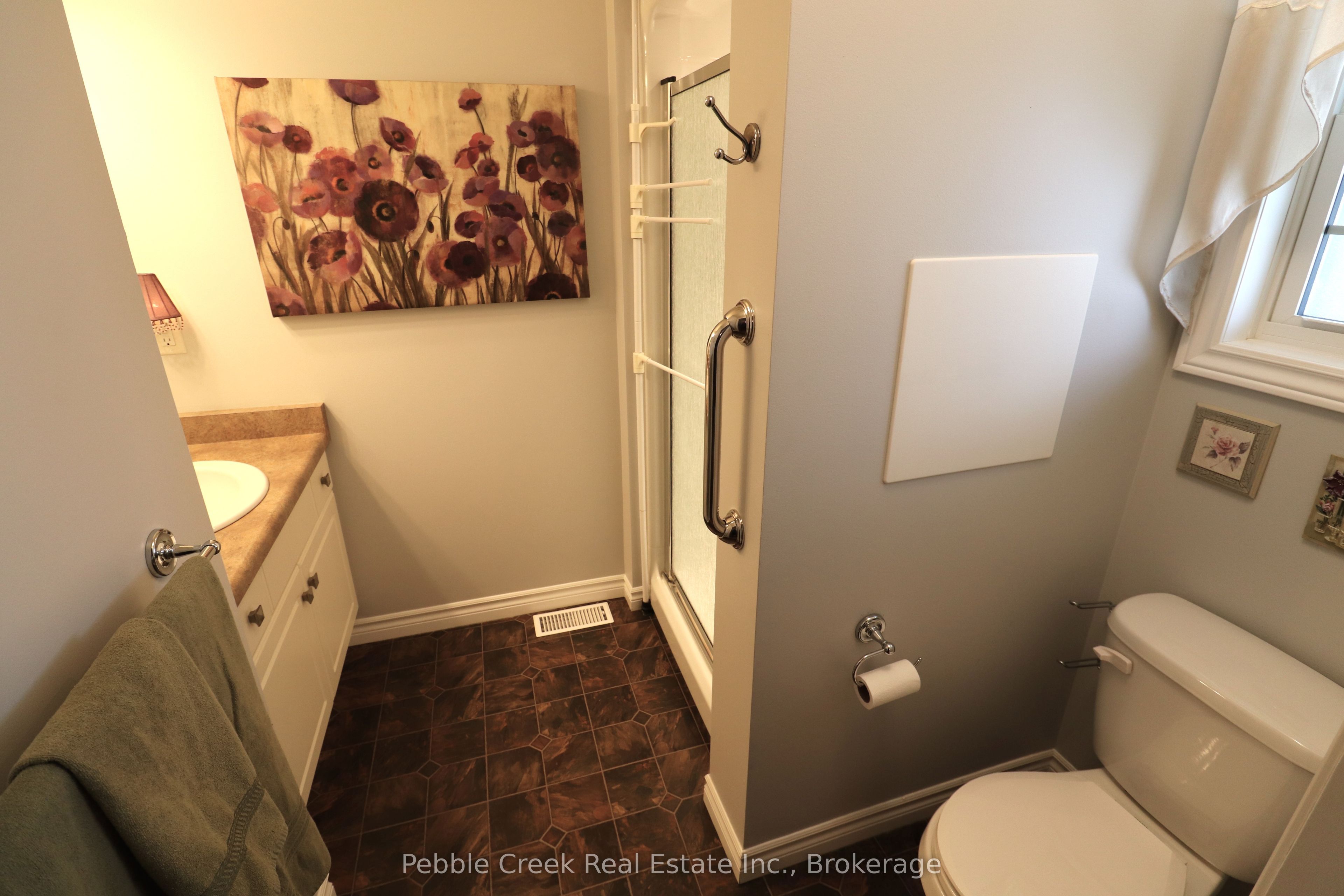 74 Iroquois Lane Property Photo 26