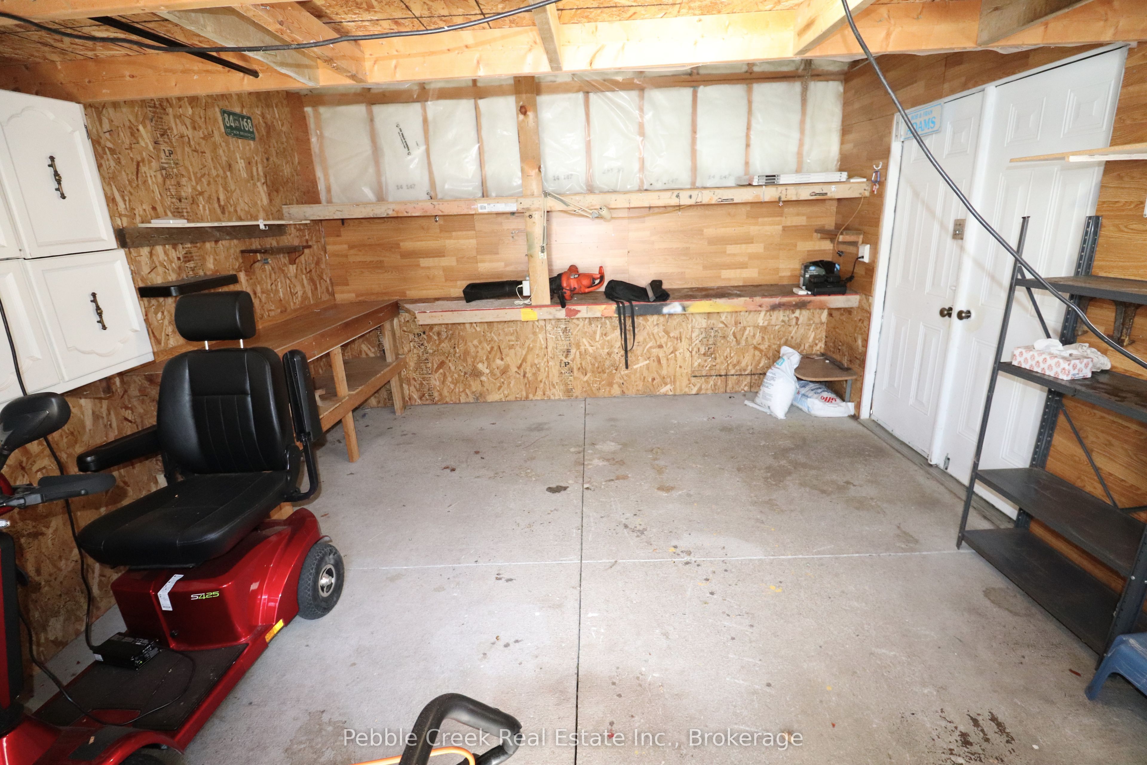 74 Iroquois Lane Property Photo 35