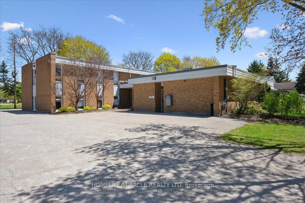 380 Hibernia Street Property Photo 6