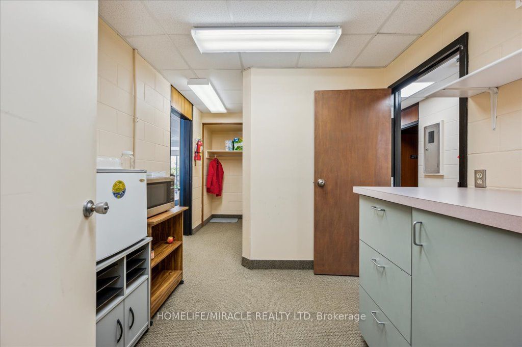 380 Hibernia Street Property Photo 27