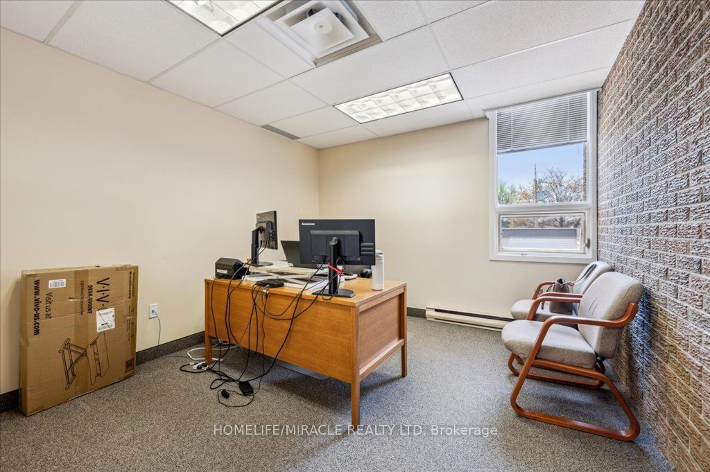 380 Hibernia Street Property Photo 33